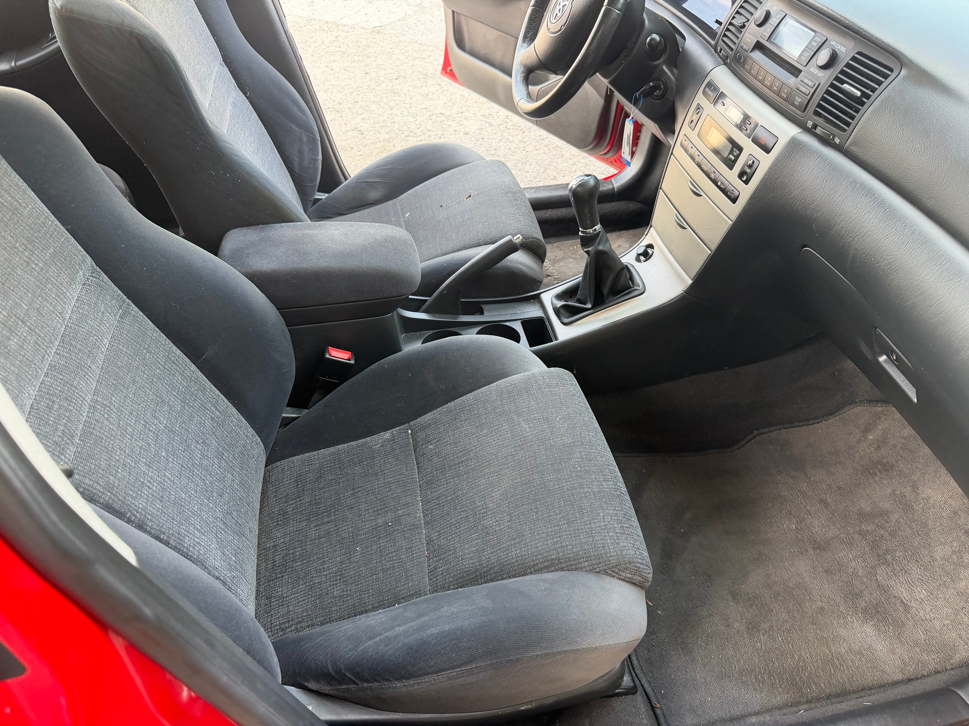 TOYOTA Corolla Wagon 1.6 Linea Sol Dynamic-image-9