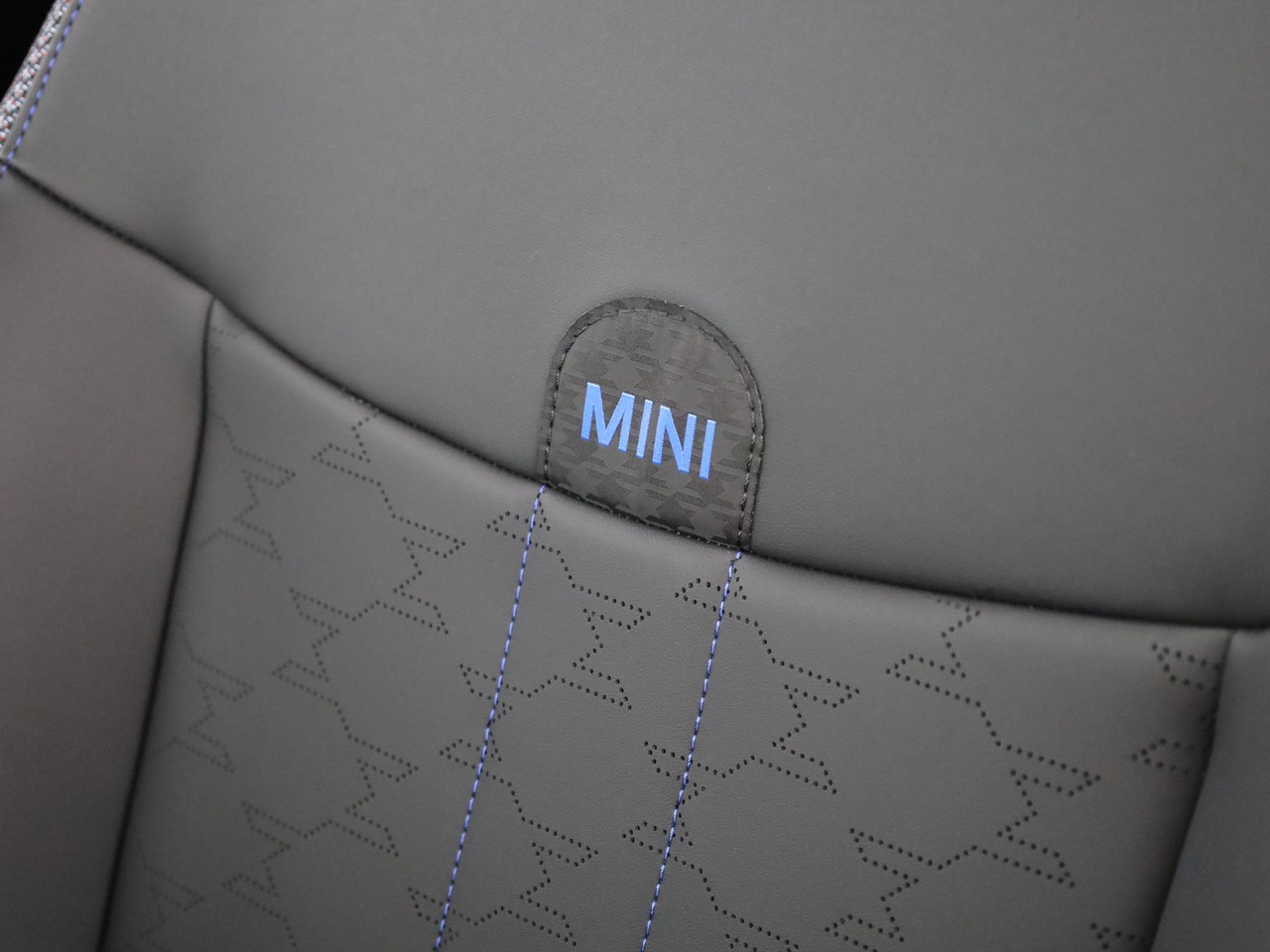 MINI Countryman S ALL4 Steptronic-image-14