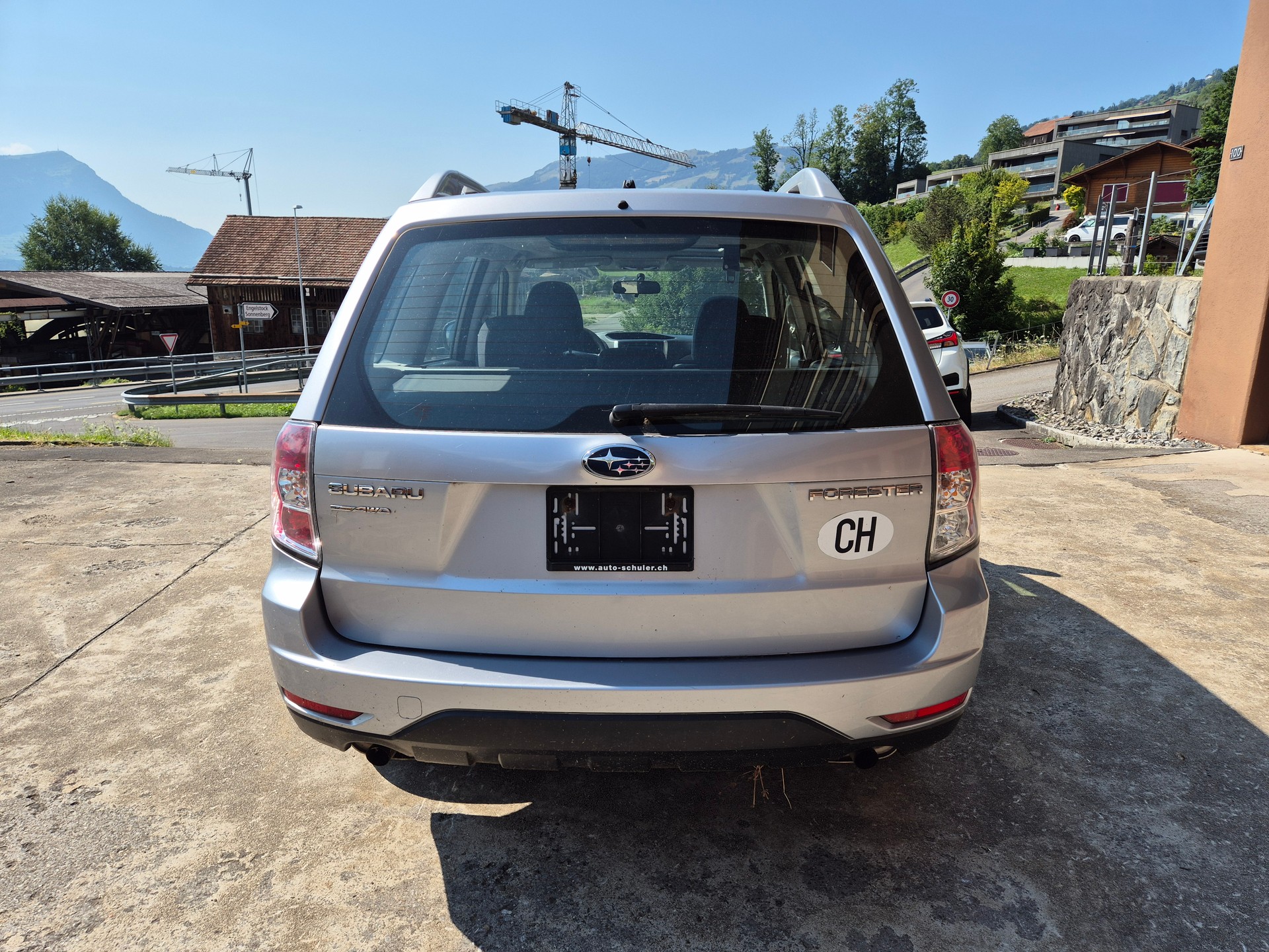 SUBARU Forester 2.0X Advantage-image-2