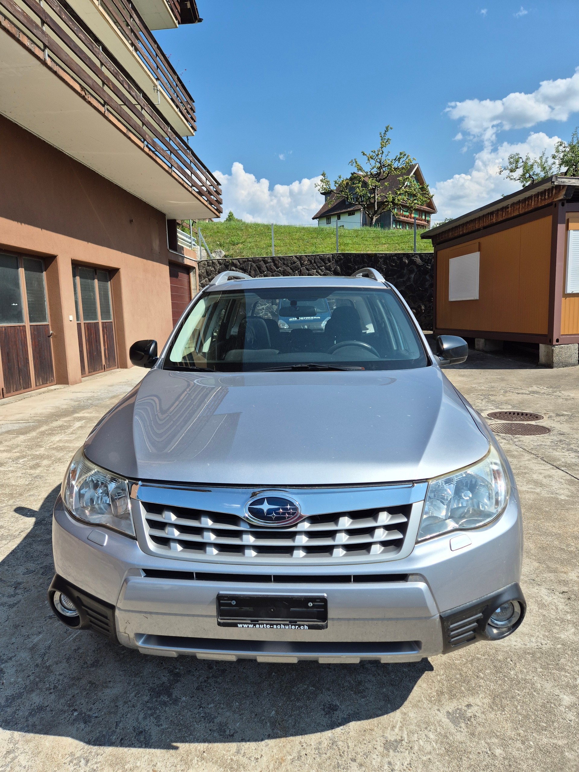 SUBARU Forester 2.0X Advantage-image-0