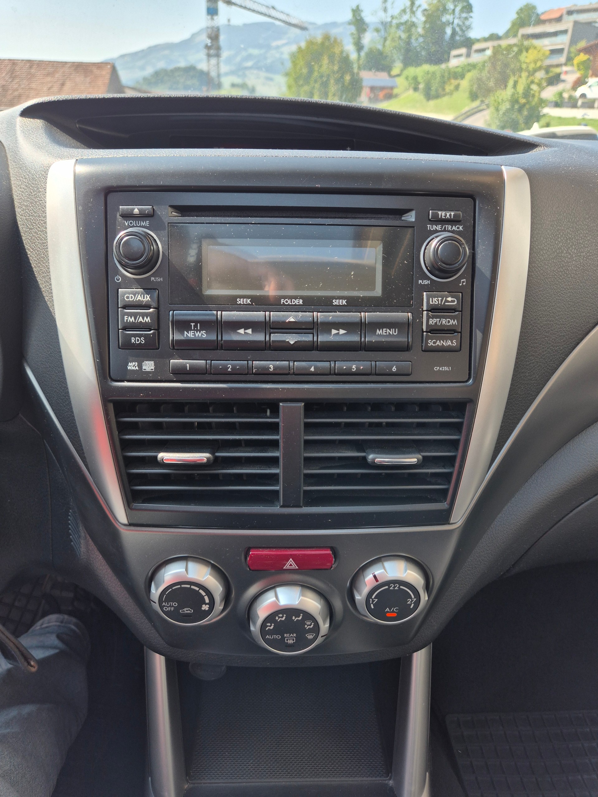 SUBARU Forester 2.0X Advantage-image-6