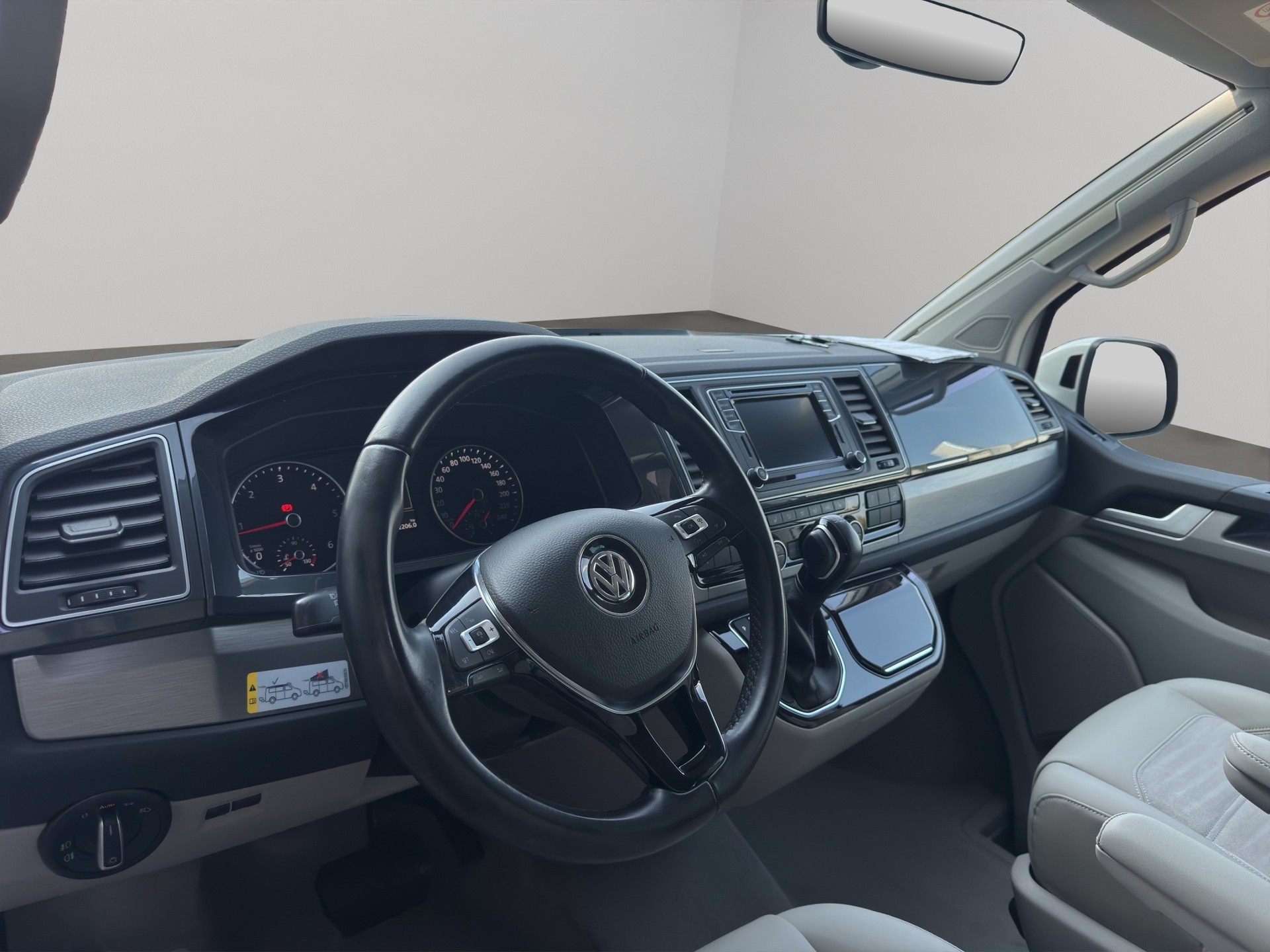 VW T6 California 2.0 Bi-TDI Ocean Liberty 4Motion DSG-image-9