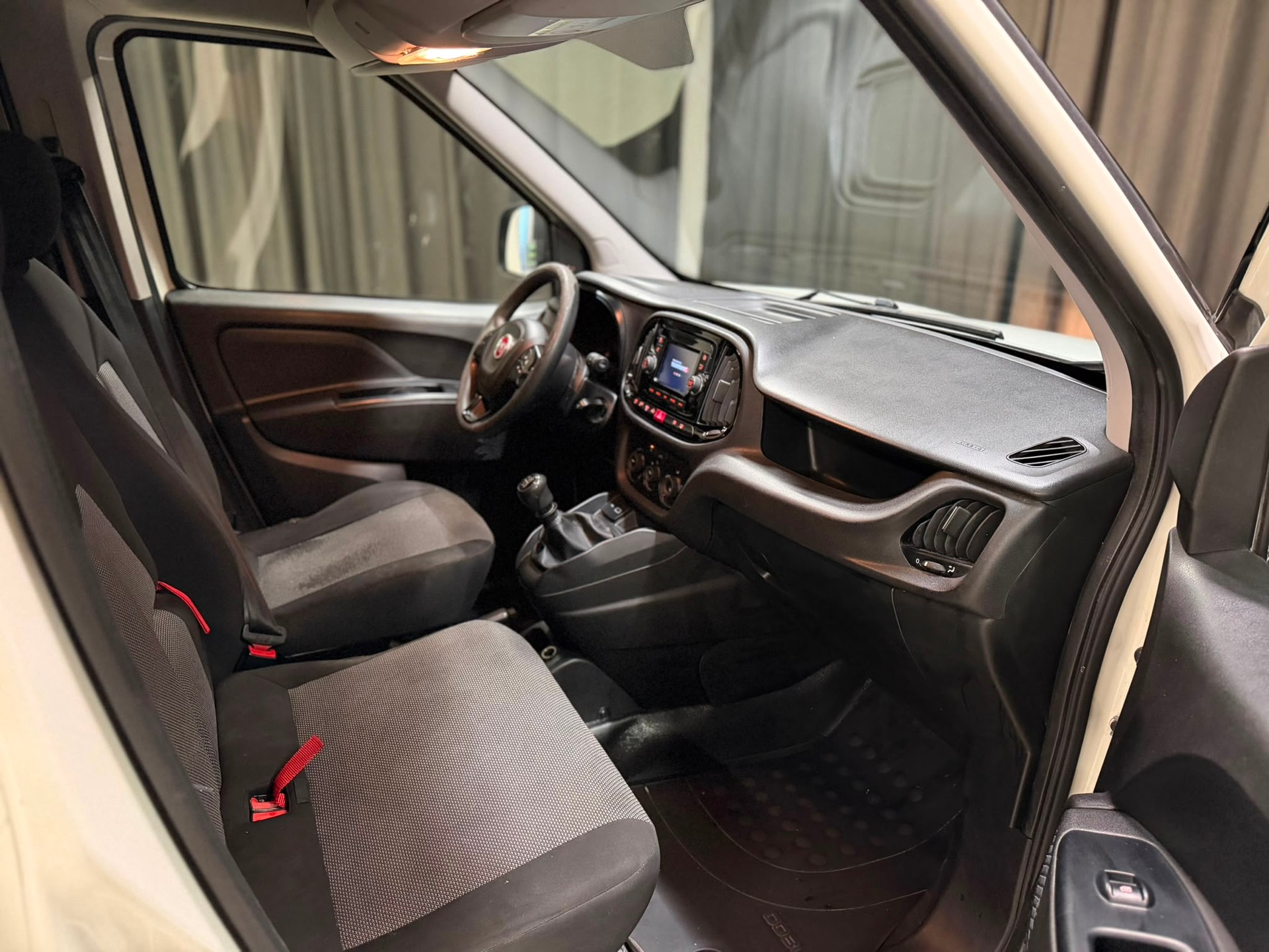 FIAT Doblò 1.6 Multijet Cargo Swiss-image-9