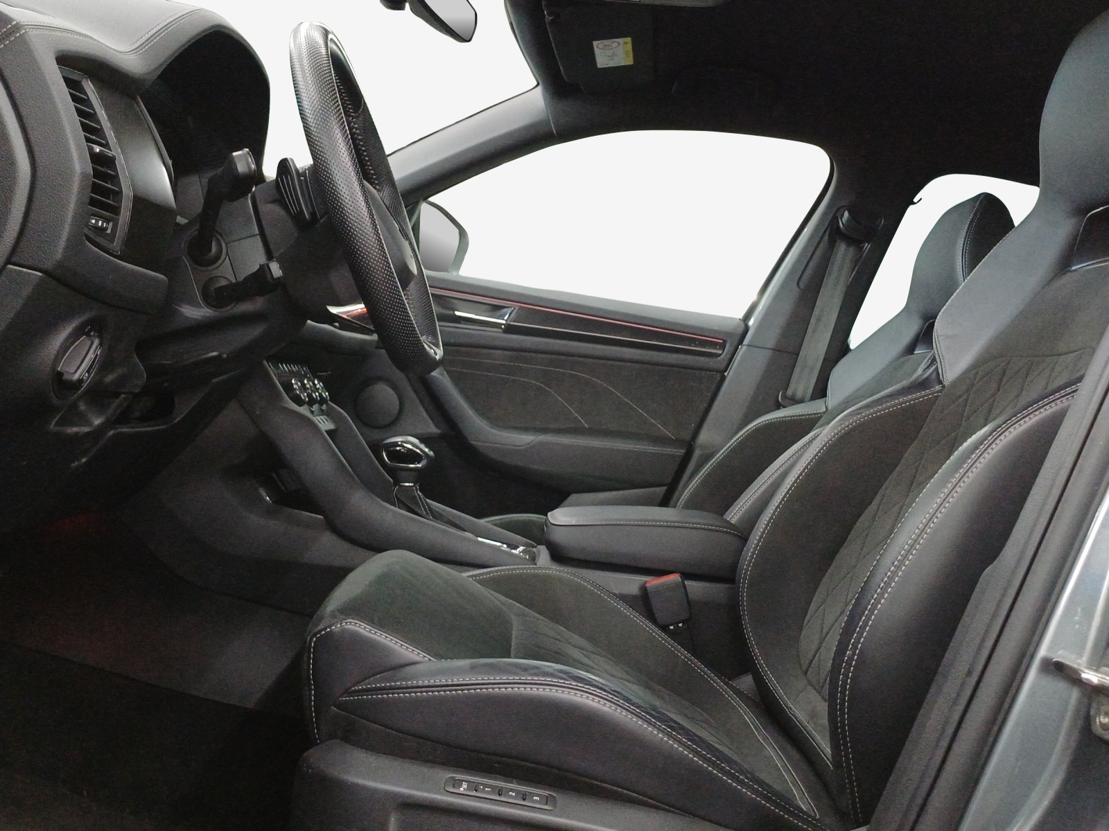 SKODA Kodiaq 2.0 TSI 4x4 SportLine-image-7
