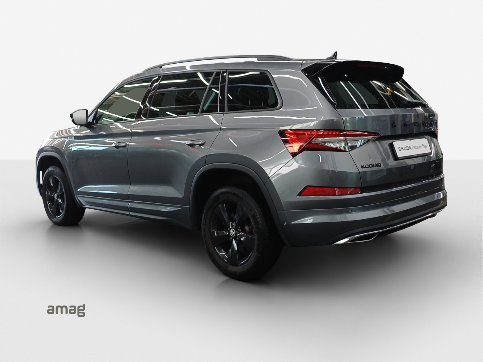 SKODA Kodiaq 2.0 TSI 4x4 SportLine-image-2