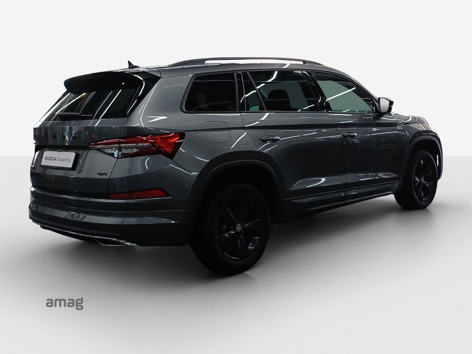 SKODA Kodiaq 2.0 TSI 4x4 SportLine-image-4