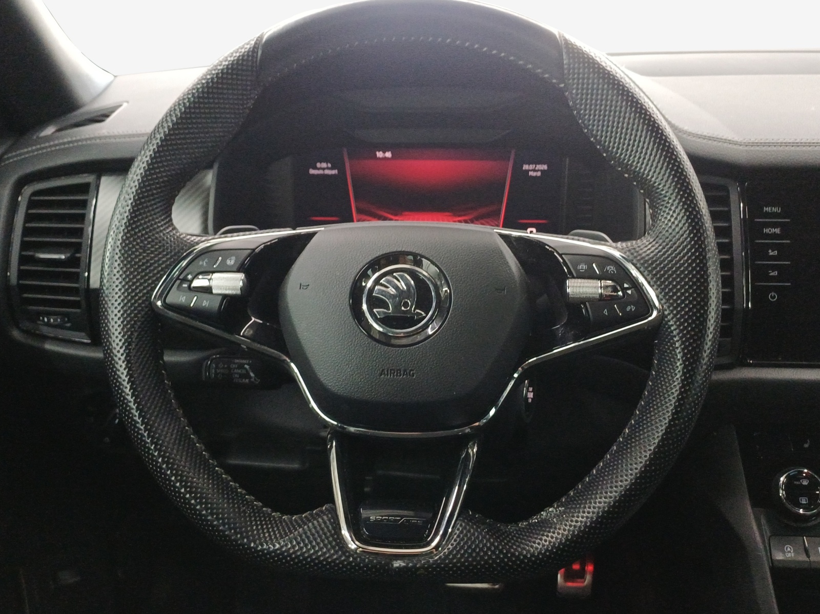 SKODA Kodiaq 2.0 TSI 4x4 SportLine-image-9
