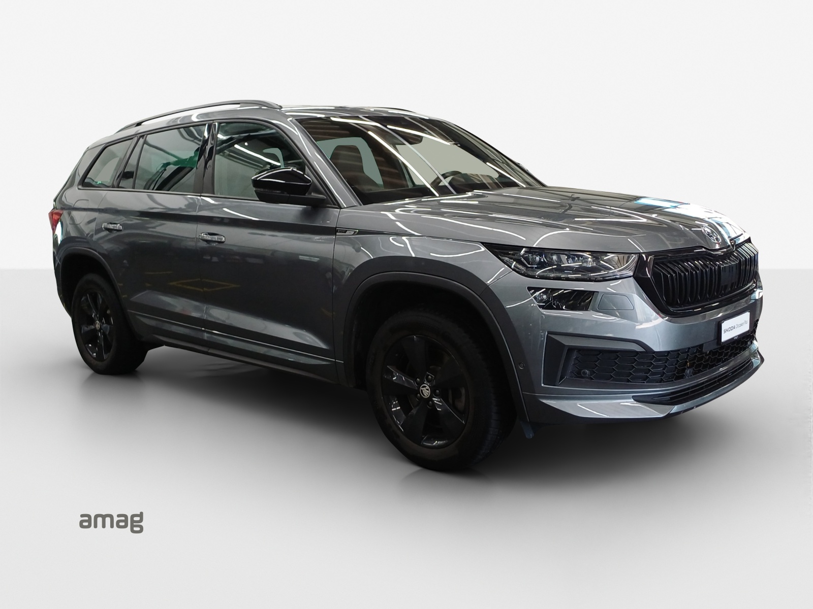 SKODA Kodiaq 2.0 TSI 4x4 SportLine-image-5