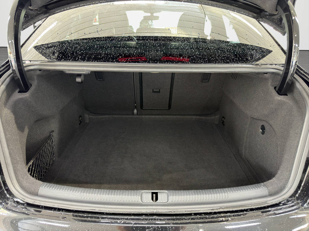 AUDI A3 Limousine 2.0 TDI 184 Attract. qu. S--image-14