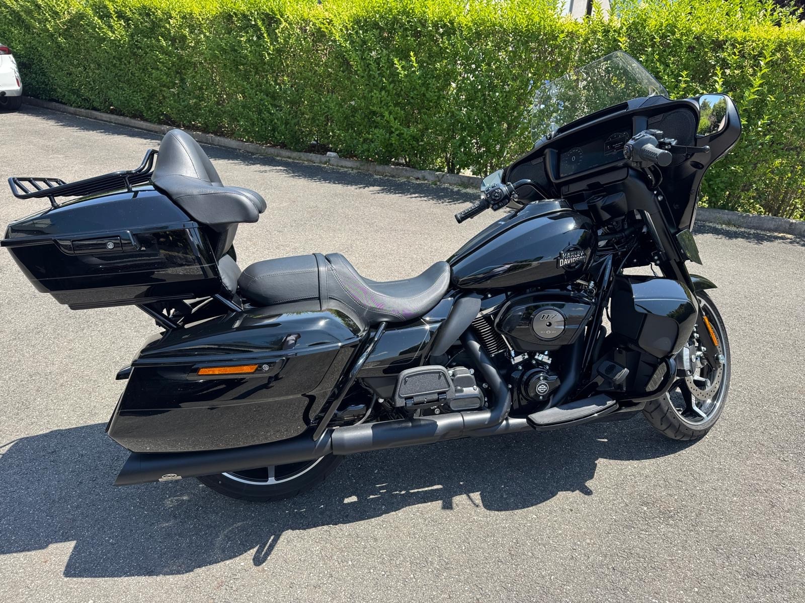 HARLEY-DAVIDSON FLHXU Street Glide Ultra 117