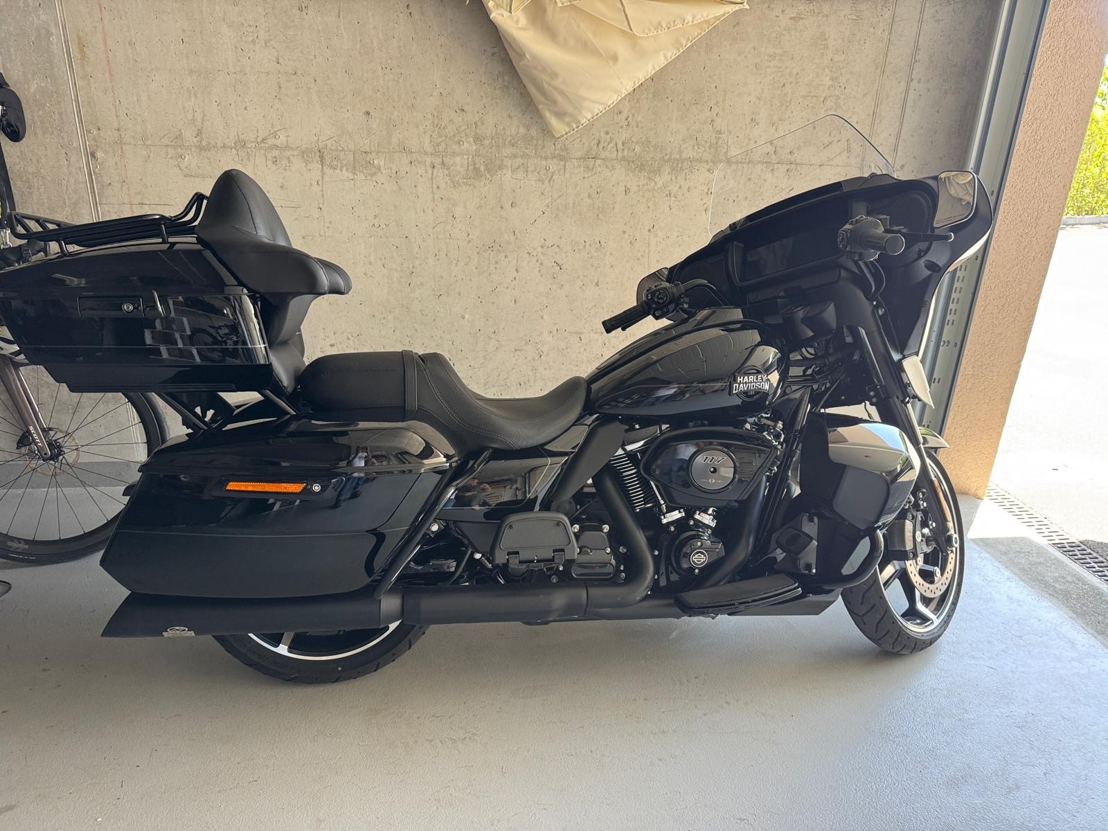 HARLEY-DAVIDSON FLHXU Street Glide Ultra 117-image-3
