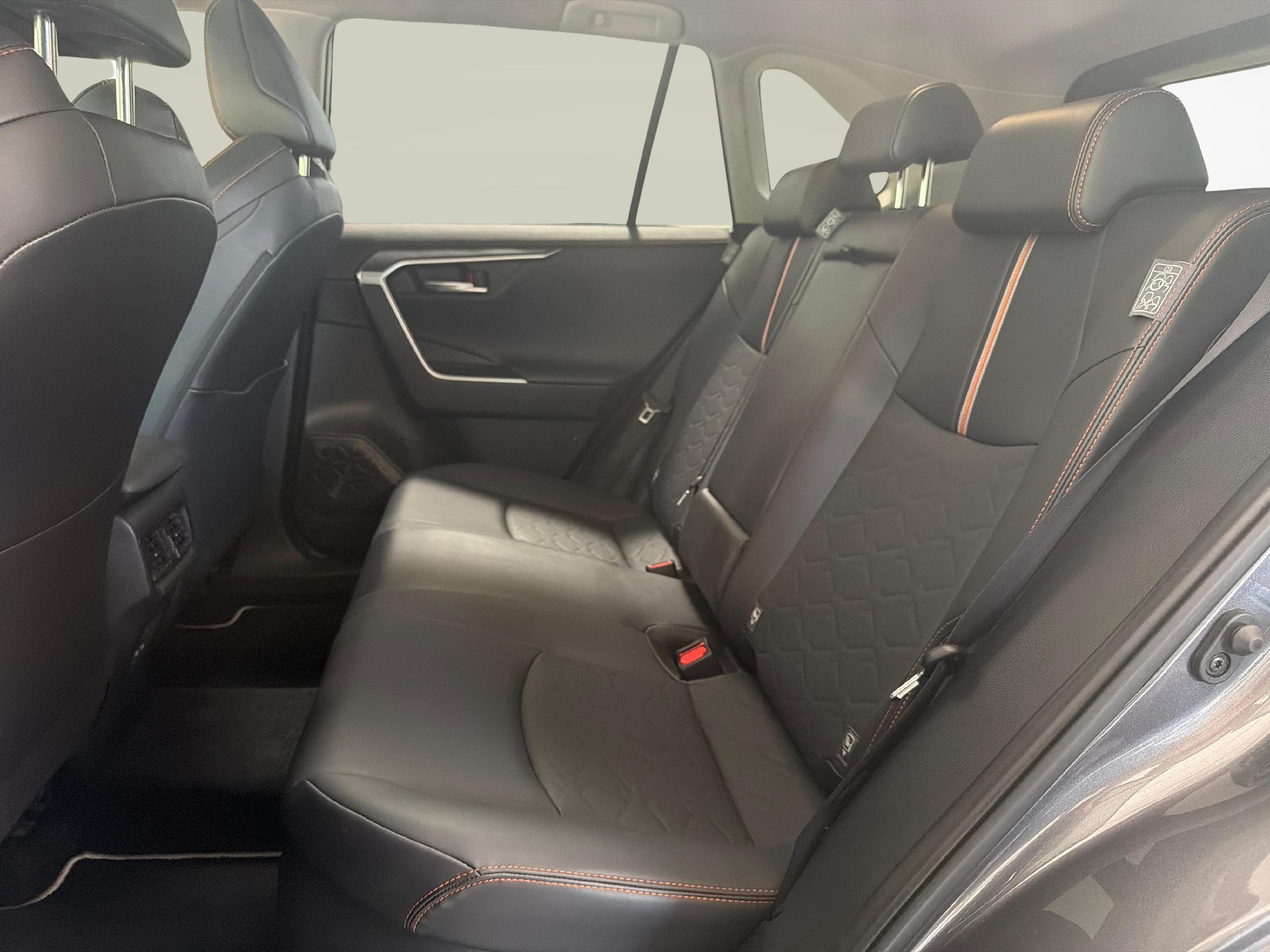 TOYOTA RAV4 2.5 HEV Adventure + Ruote invernali incluse-image-11