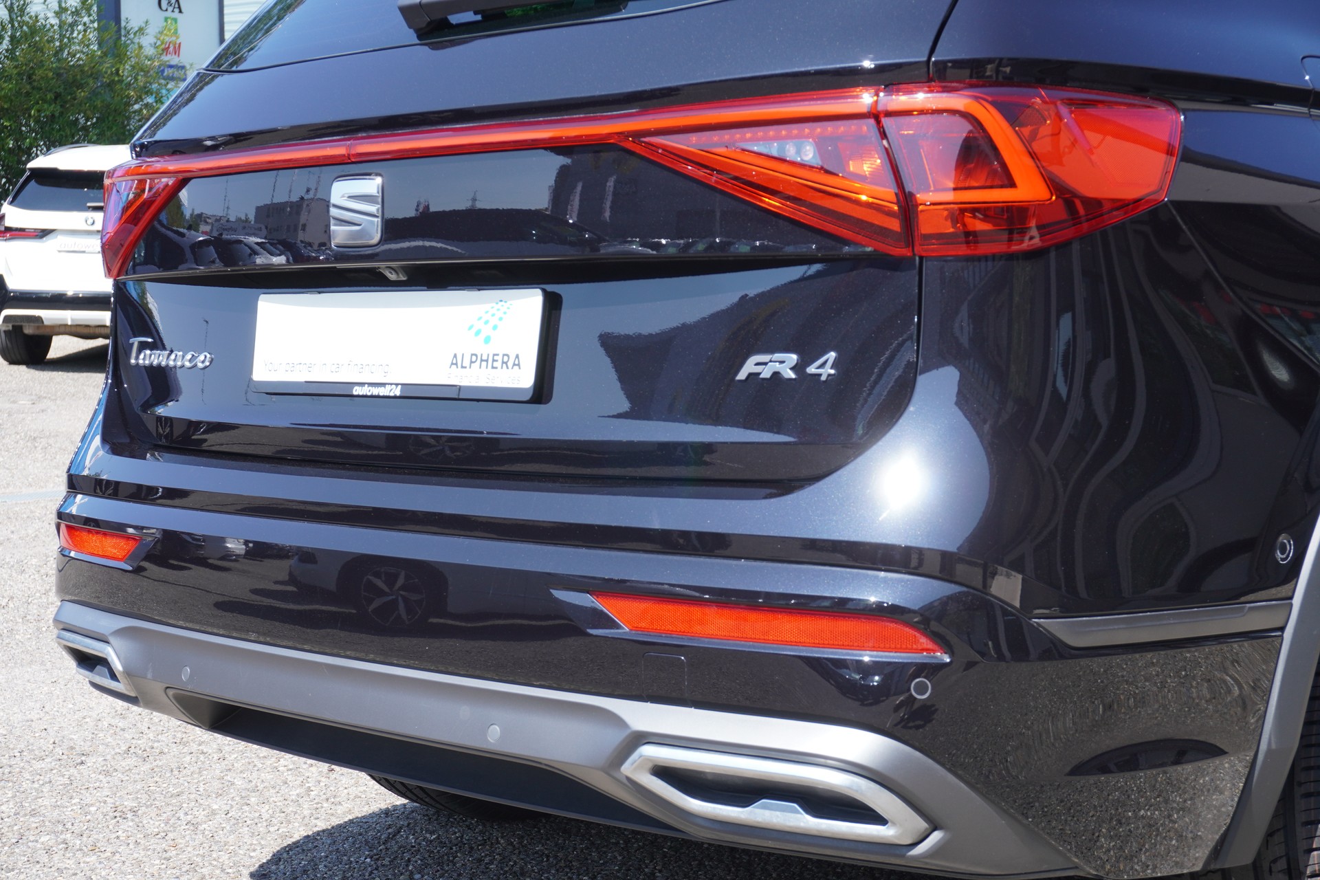 SEAT Tarraco 2.0TSI FR 4Drive DSG 7-PLÄTZER!!!-image-37