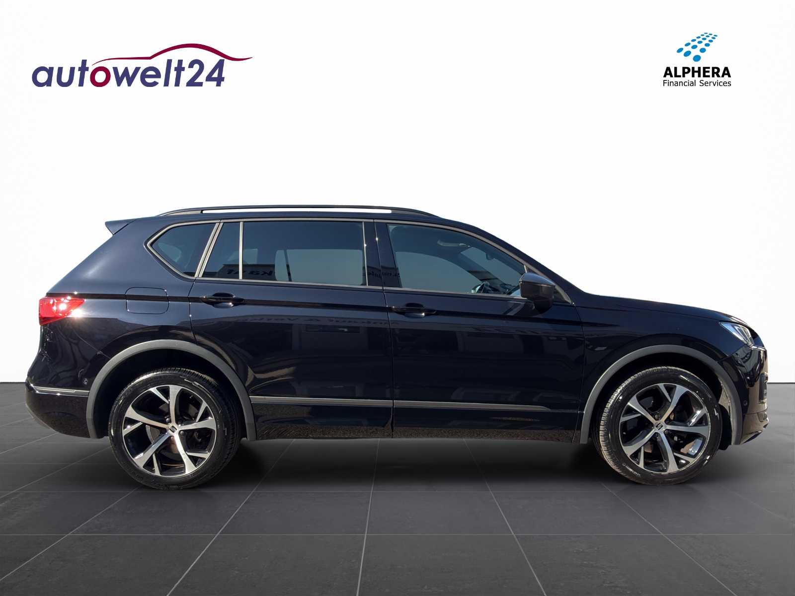 SEAT Tarraco 2.0TSI FR 4Drive DSG 7-PLÄTZER!!!-image-3