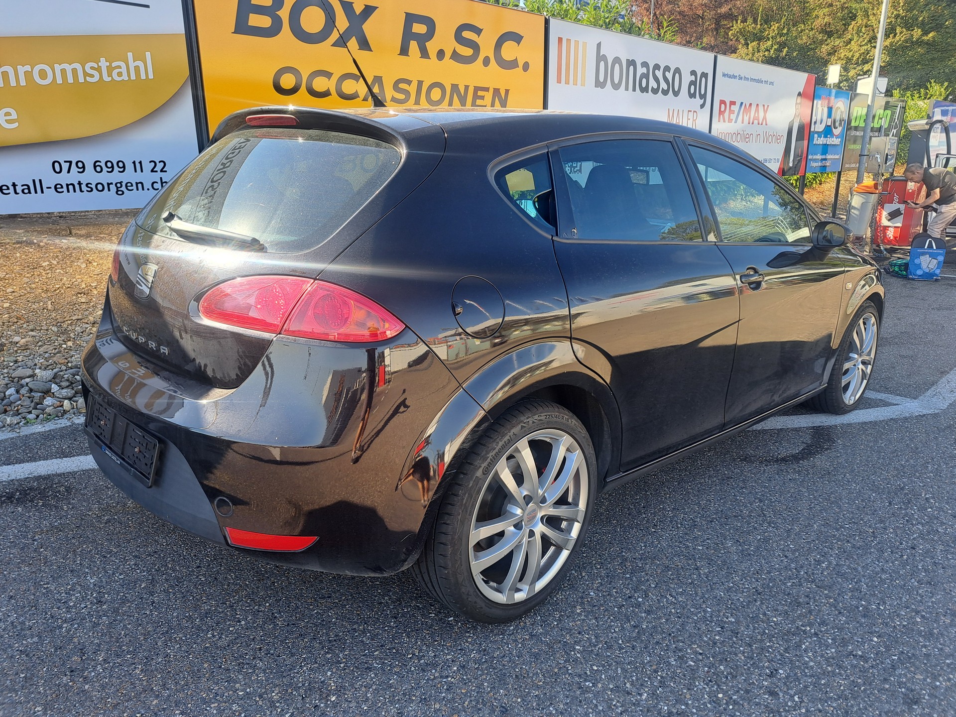 SEAT Leon 2.0 TSI Cupra-image-5