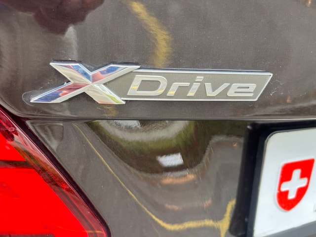 BMW 225i xDrive Active Tourer Steptronic Luxury Line-image-6