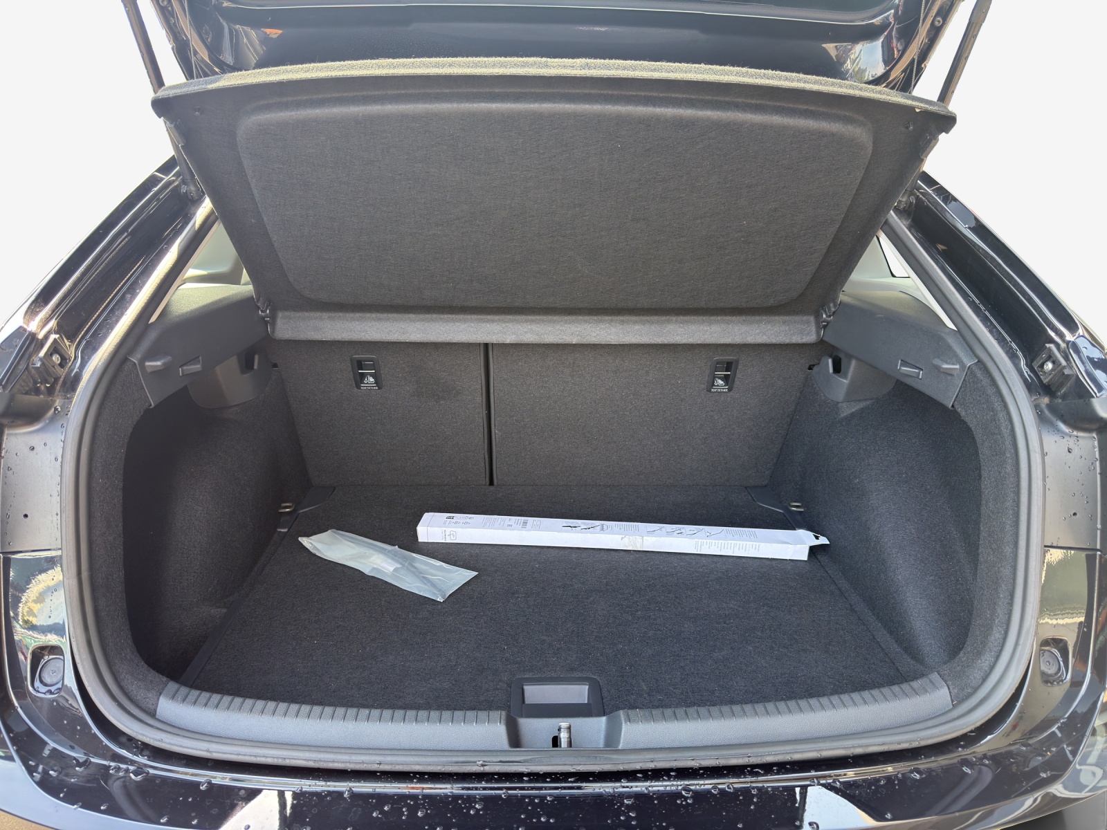 VW Taigo 1.0 TSI Life United DSG-image-12