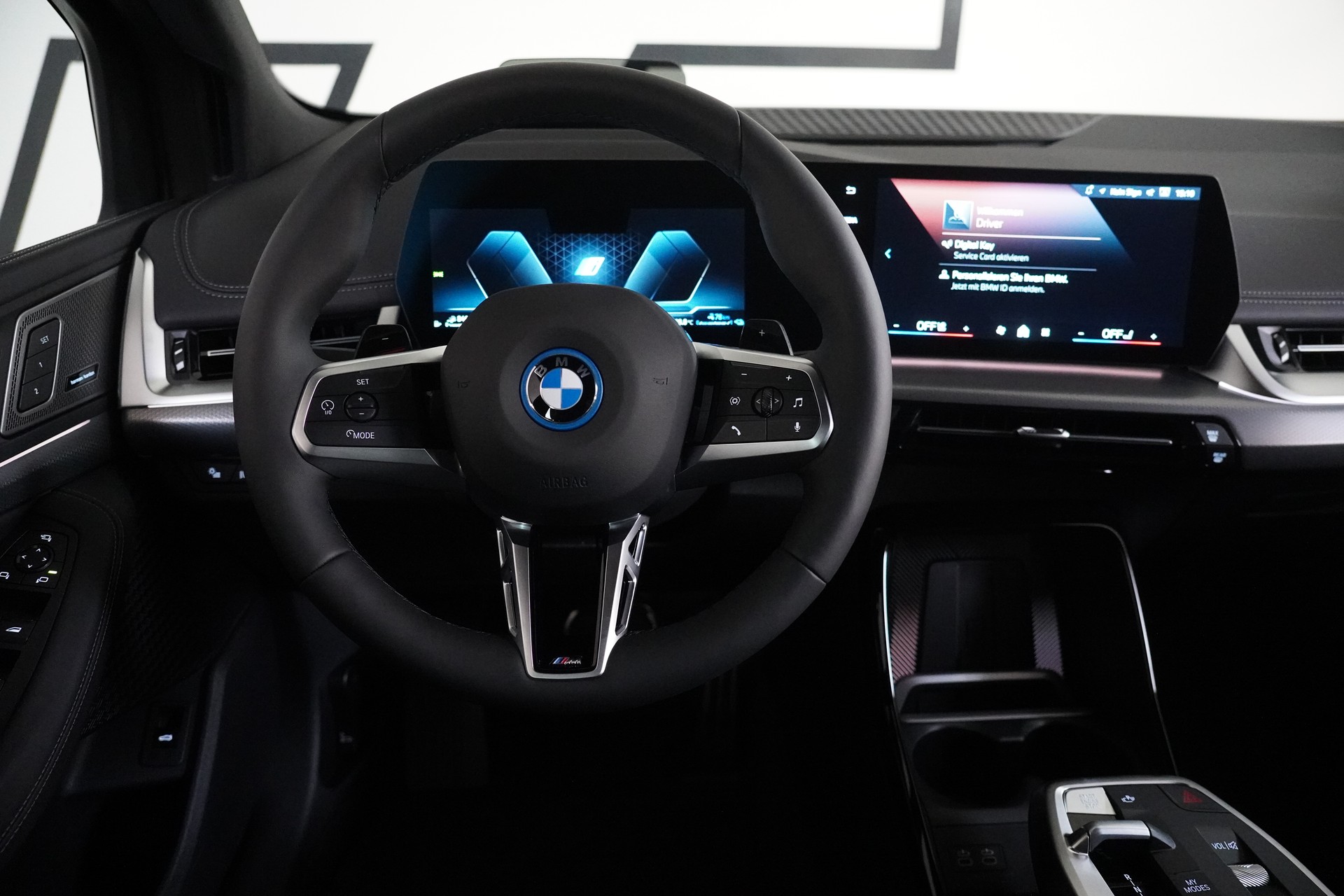 BMW 230e xDrive Active Tourer M Sport-image-19