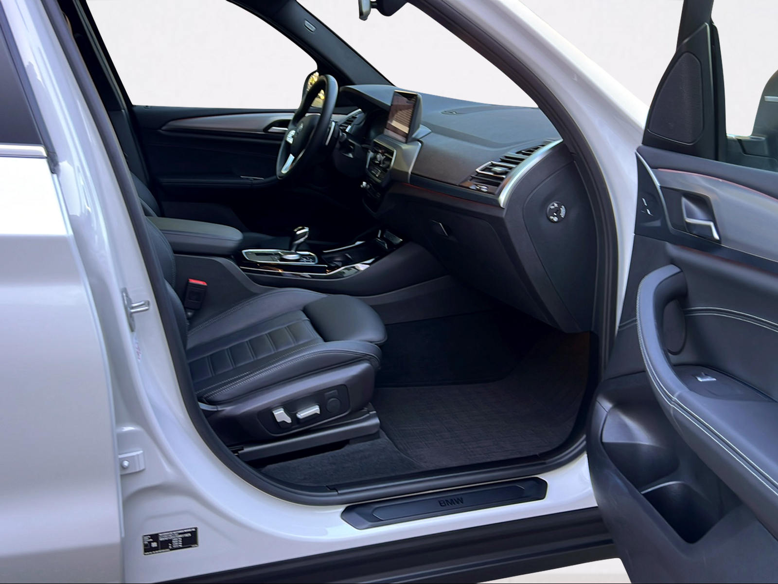 BMW X3 xDrive 30e-image-3