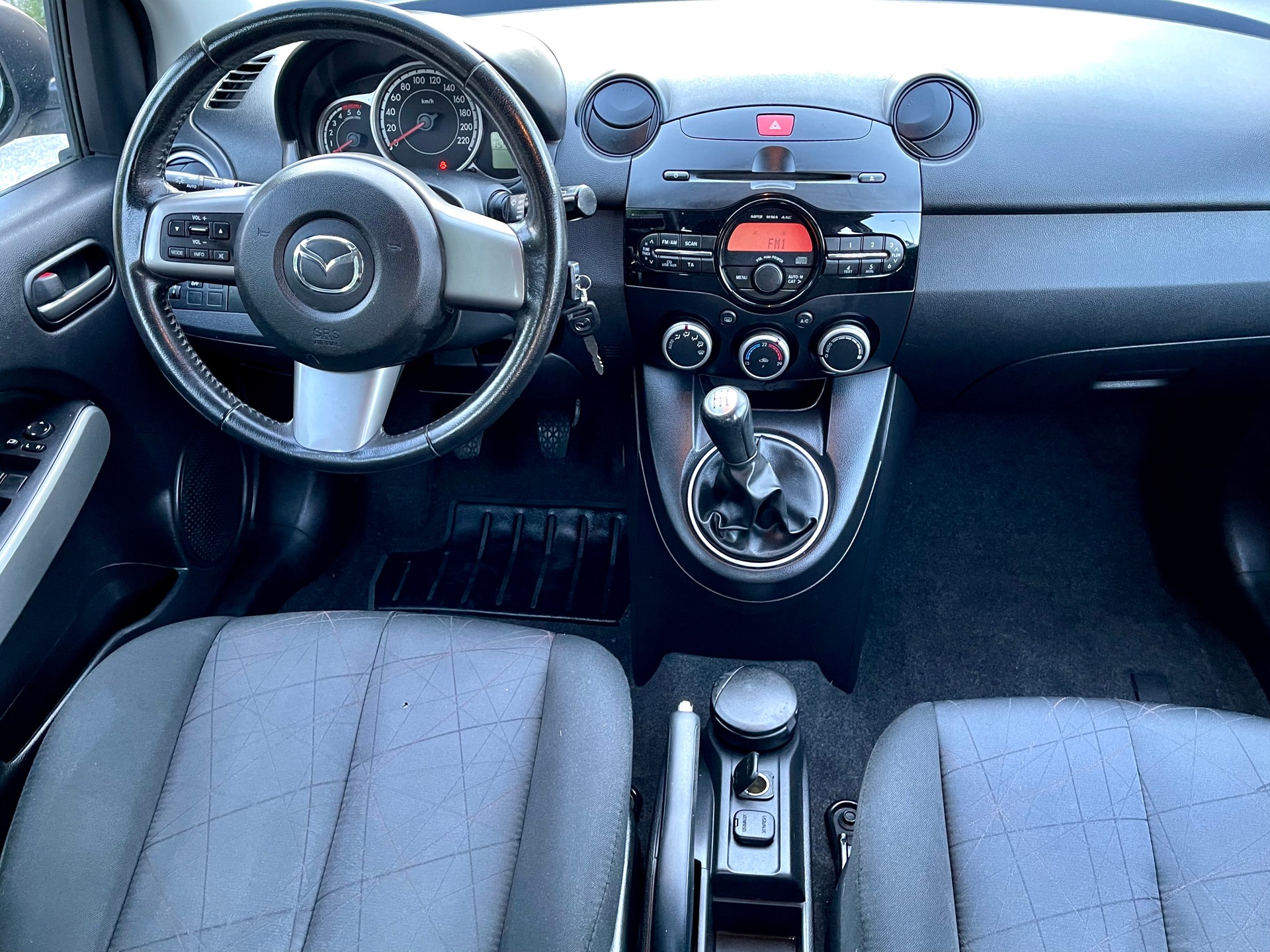 MAZDA 2 1.6 CD Exclusive-image-1