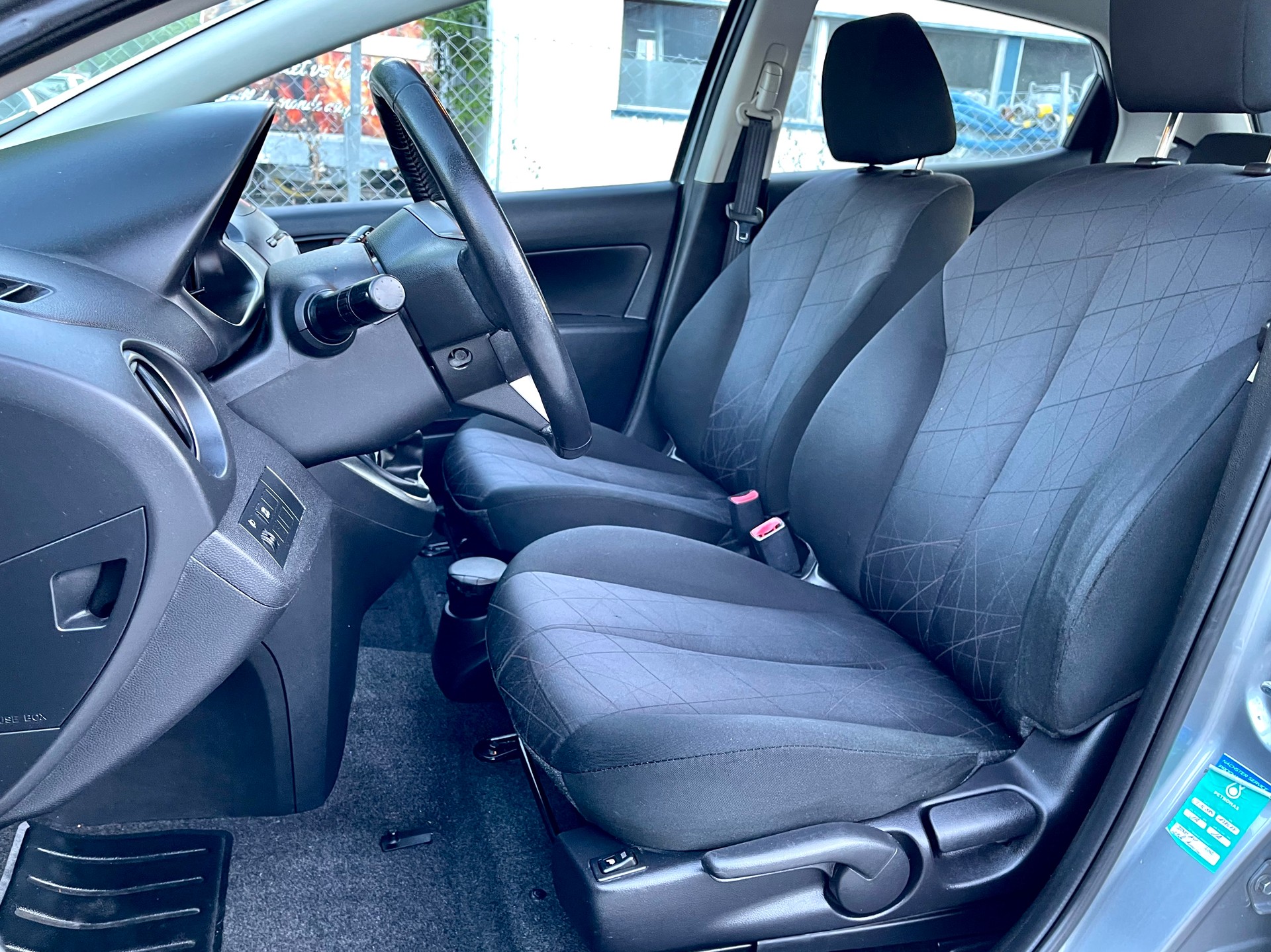 MAZDA 2 1.6 CD Exclusive-image-17