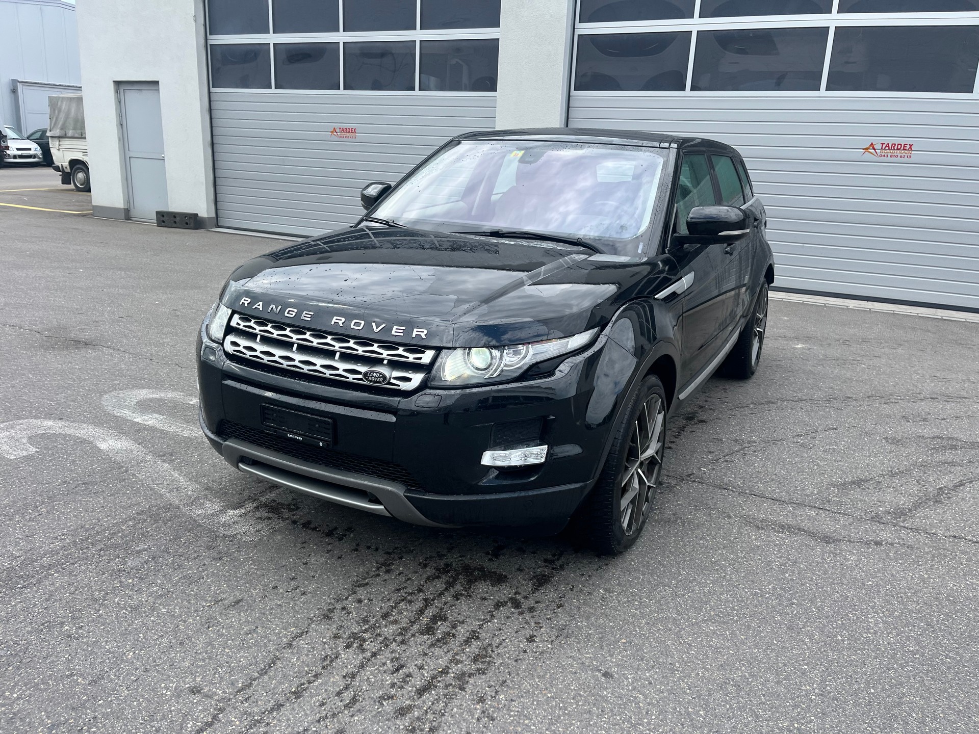 LAND ROVER Range Rover Evoque 2.2 SD4 Dynamic Spirit AT6-image-1
