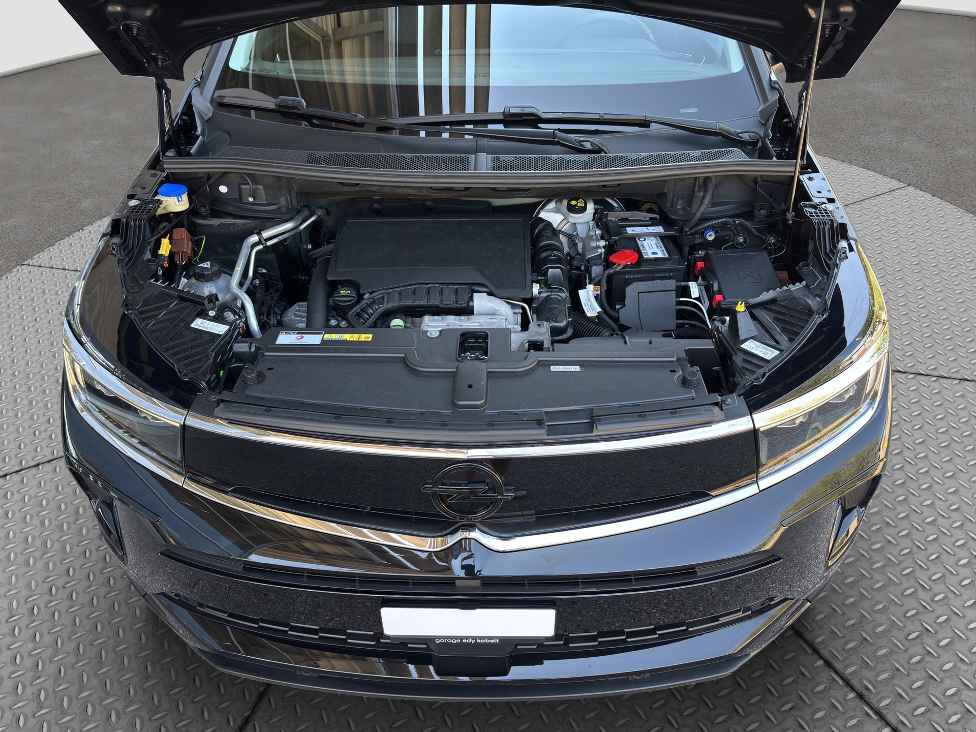OPEL Grandland 1.2i TP GS Line Automatik-image-25