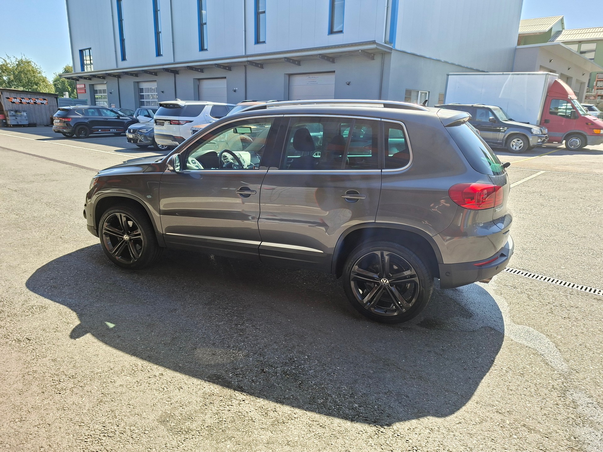 VW Tiguan 1.4 TSI Trend&Fun 4Motion-image-9