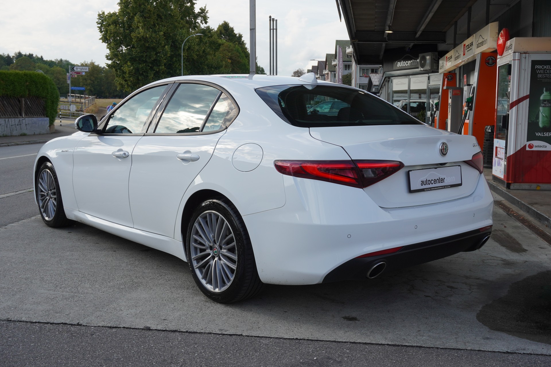 ALFA ROMEO Giulia 2.0 Super Automatic-image-6