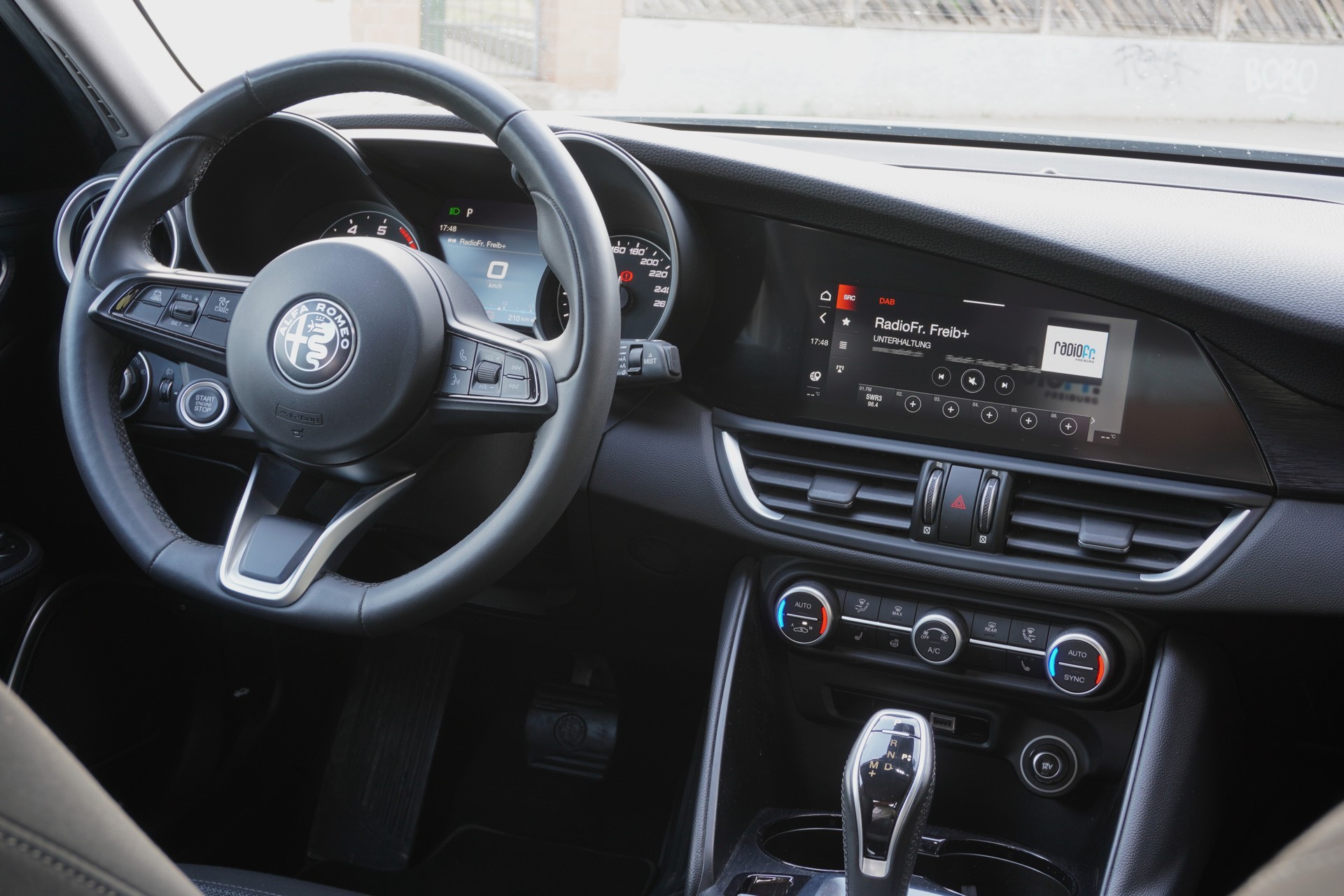ALFA ROMEO Giulia 2.0 Super Automatic-image-8