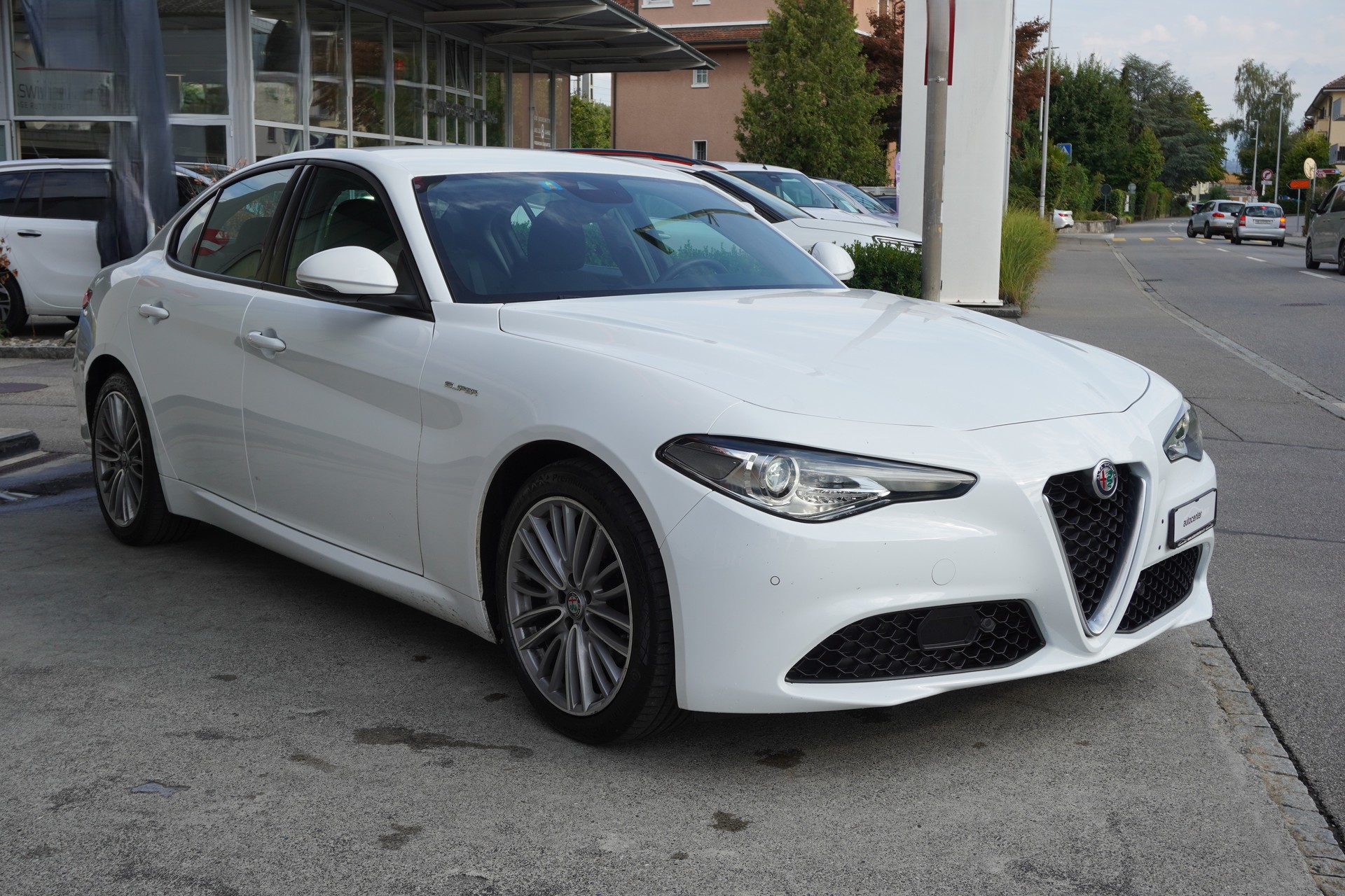 ALFA ROMEO Giulia 2.0 Super Automatic-image-3