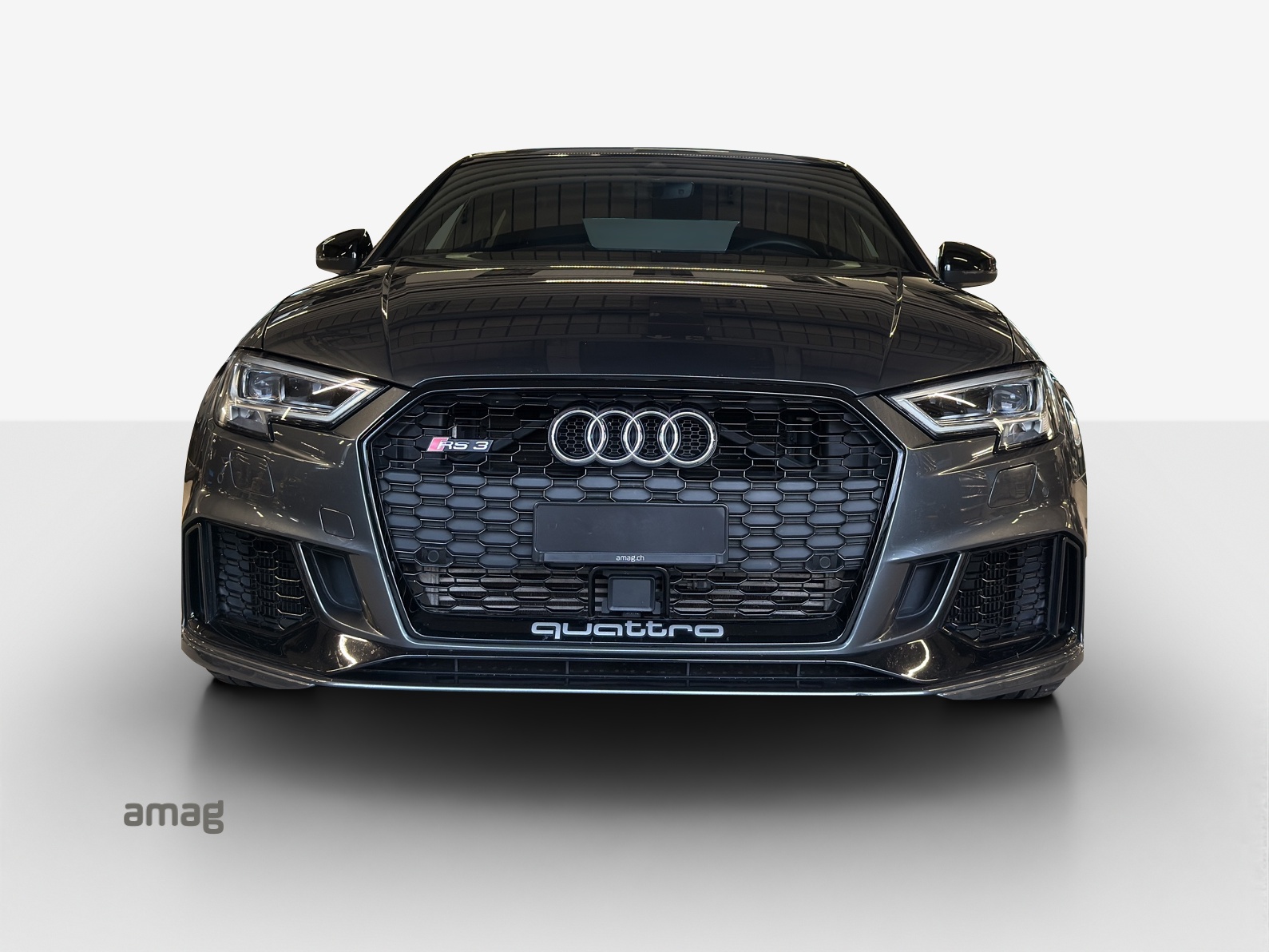 AUDI RS3 Limousine 2.5 TSI quattro S-tronic-image-6