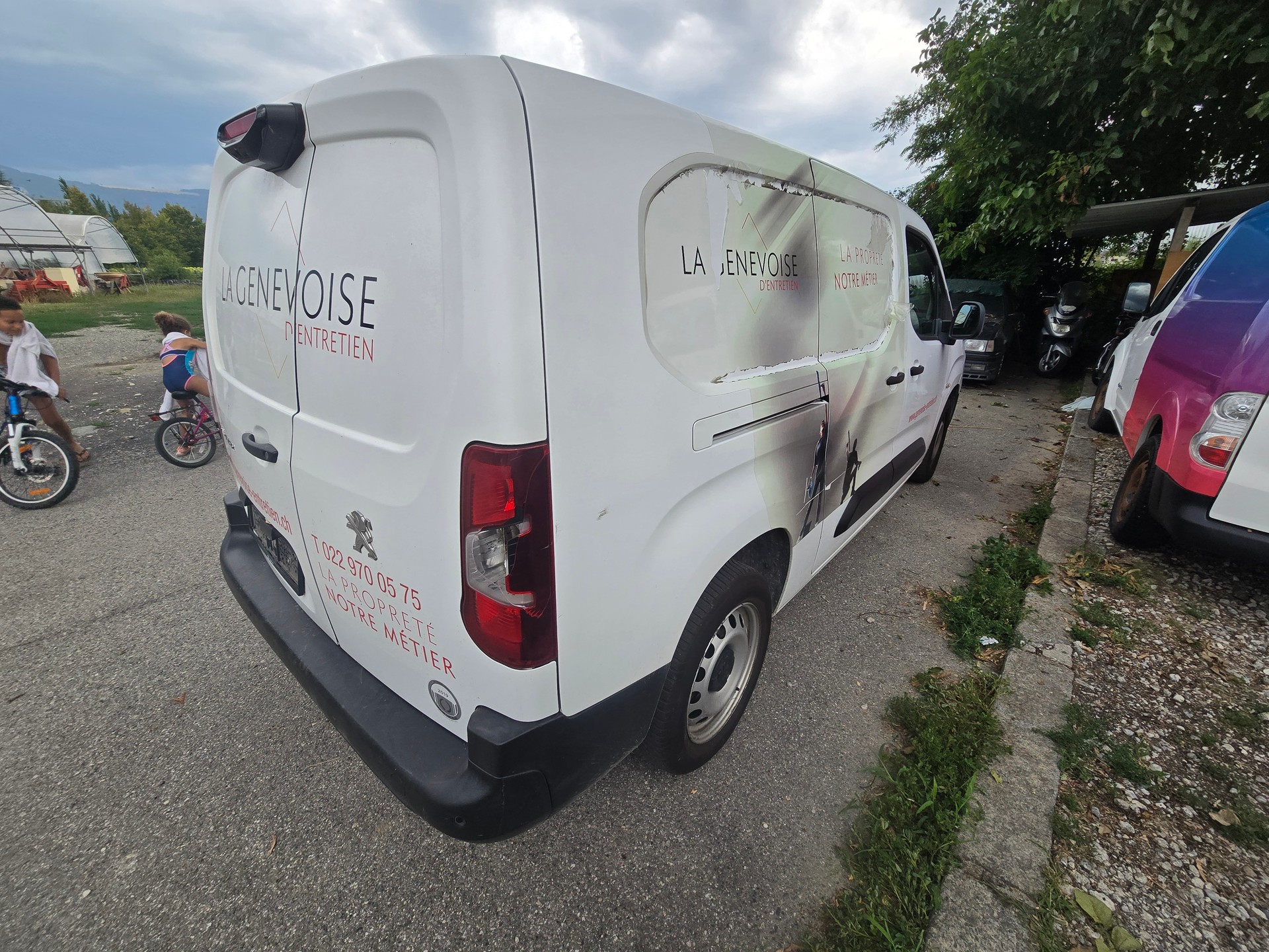 PEUGEOT Partner 1.6 Blue HDi s/s Grip Long 1000kg-image-9