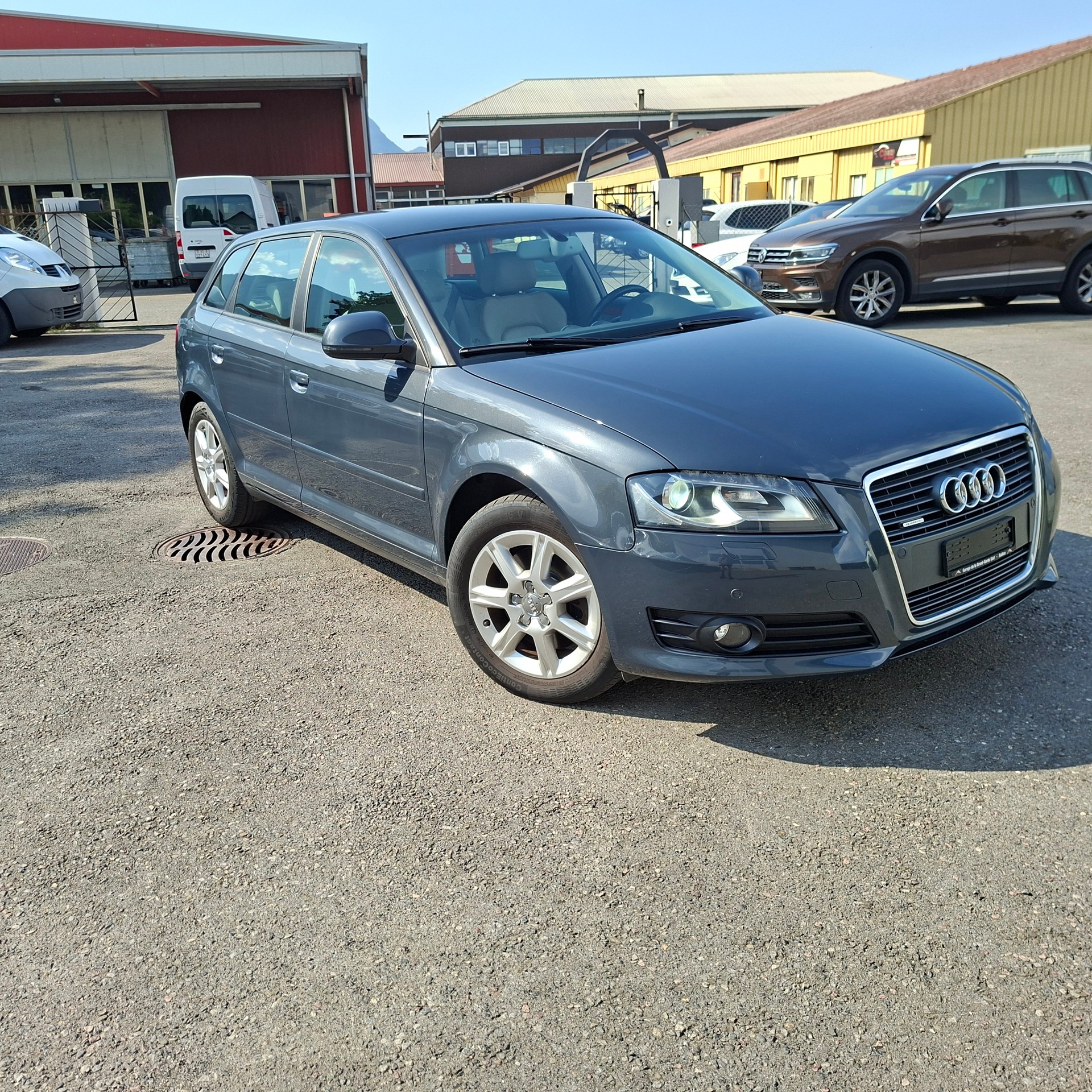 AUDI A3 Sportback 2.0 TFSI Ambition quattro S-tronic-image-0