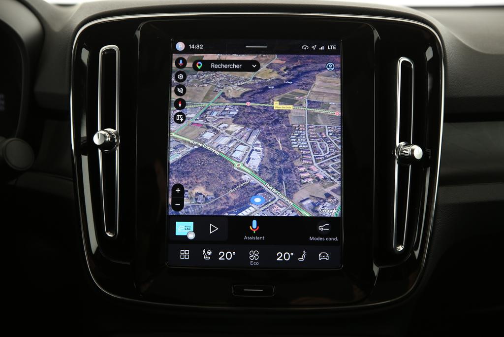 VOLVO C40 P6 Recharge Ultimate-image-6