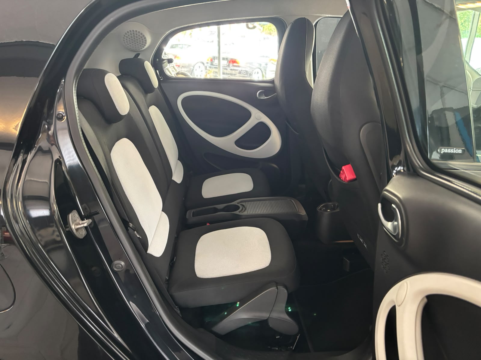 SMART forfour passion twinmatic-image-10