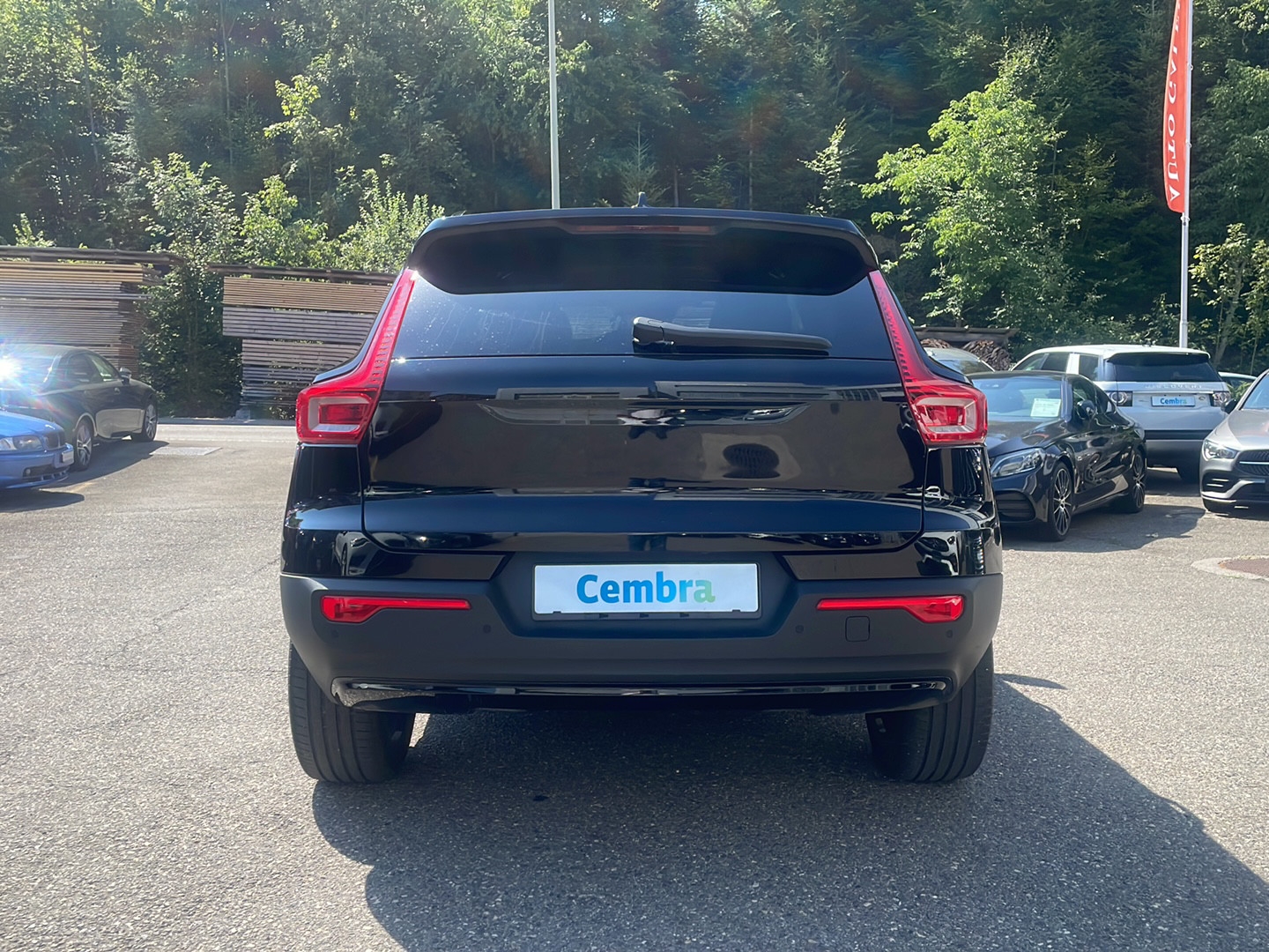 VOLVO XC40 T5 TwE R-Design DCT-image-3
