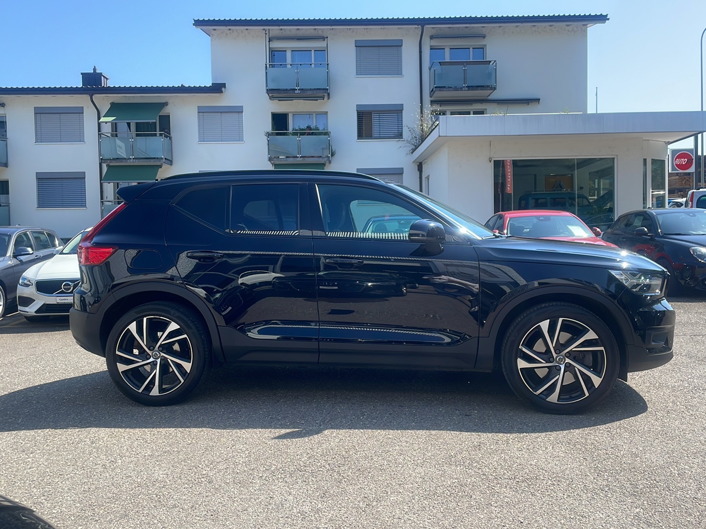 VOLVO XC40 T5 TwE R-Design DCT-image-5