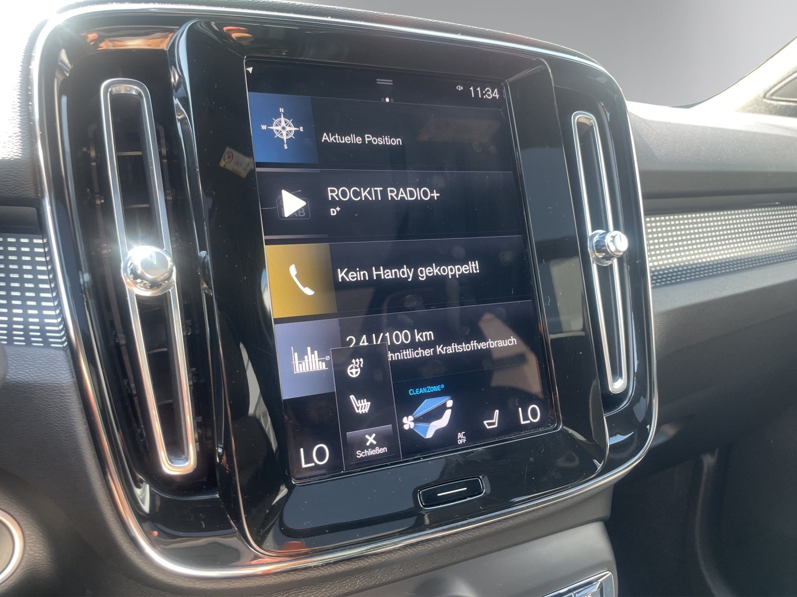 VOLVO XC40 T5 TwE R-Design DCT-image-13