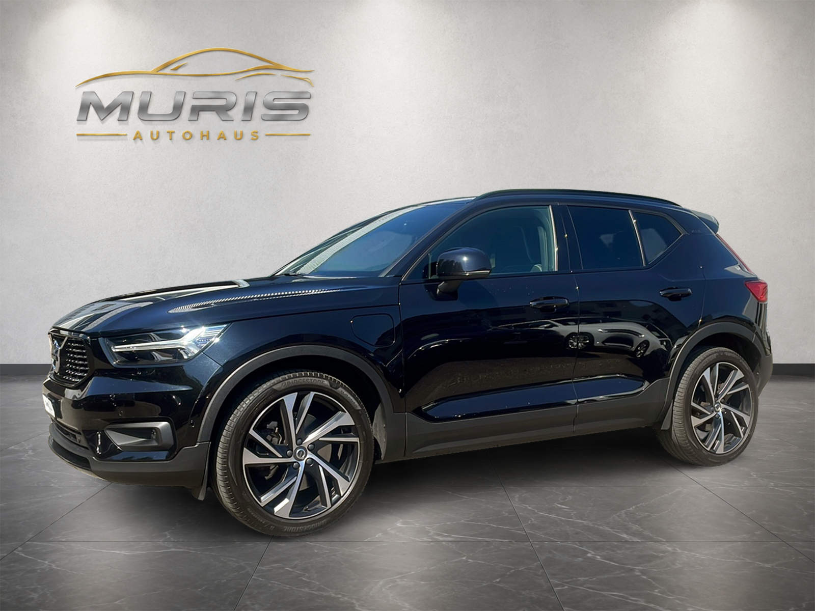 VOLVO VOLVO XC40 T5 TWIN ENGINE R-DESIGN DCT – PLUG-IN HYBRID | R-DESIGN | DCT | SPORTLICH-image-0