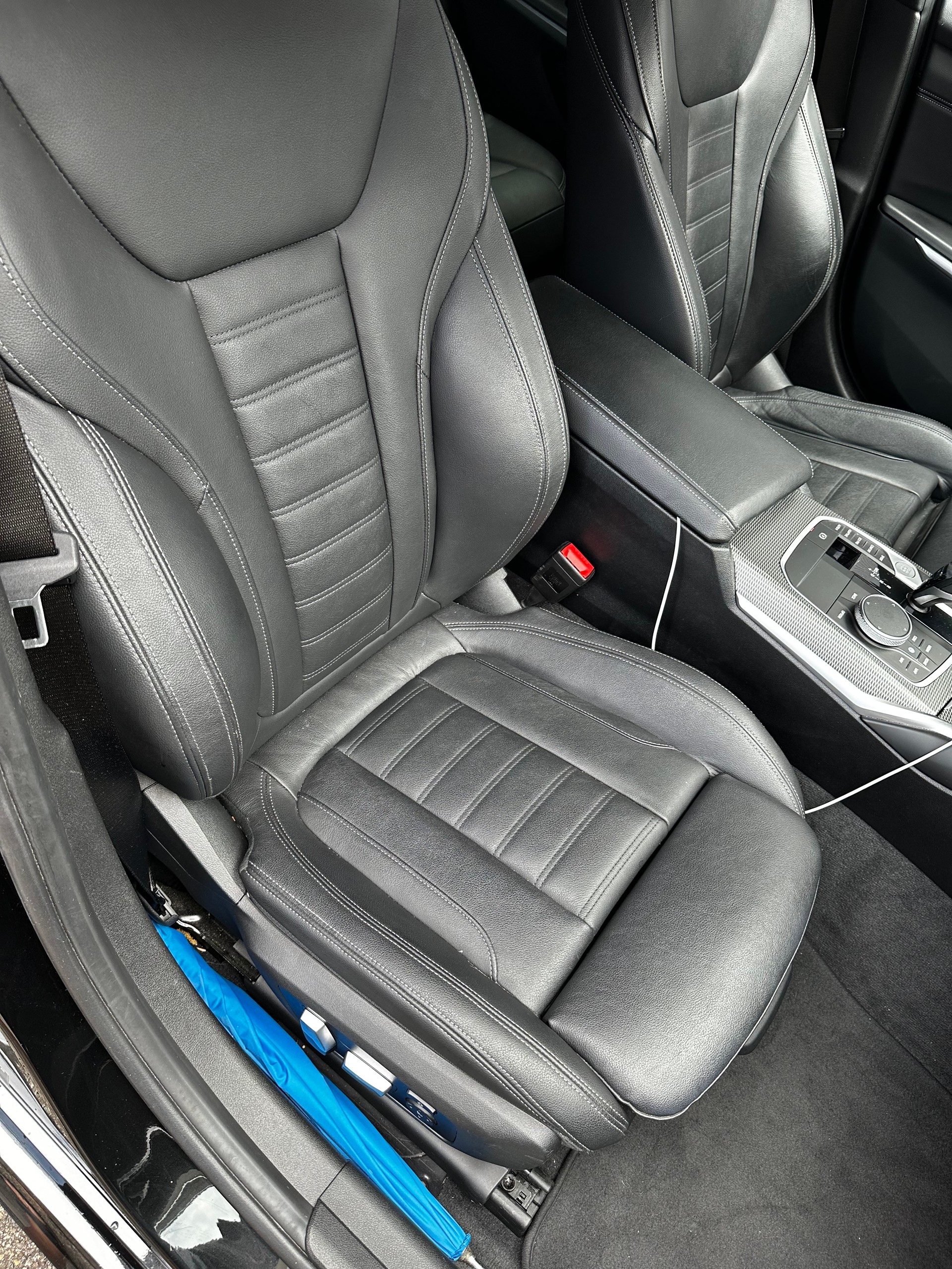 BMW 320d xDrive-image-5