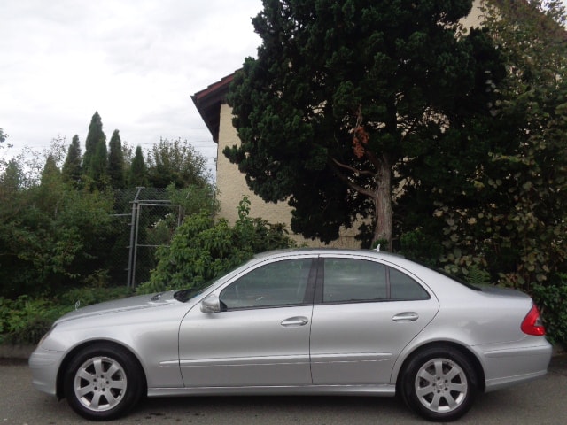 MERCEDES-BENZ E 200 Kompressor Classic-image-1