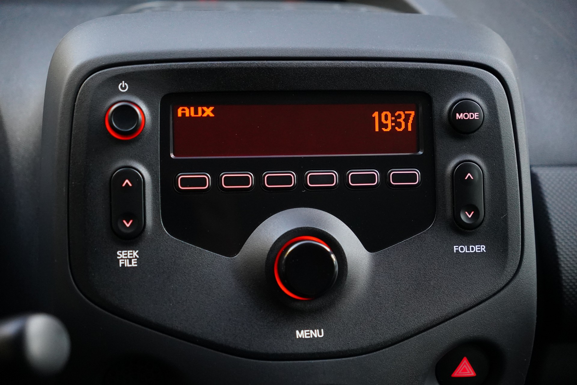PEUGEOT 108 e-1.0 VTi Stop&Start Active Top-image-25