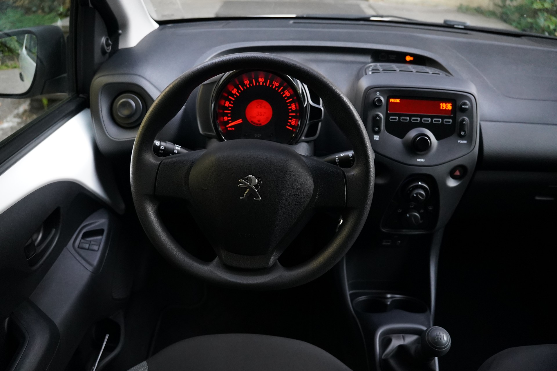 PEUGEOT 108 e-1.0 VTi Stop&Start Active Top-image-23