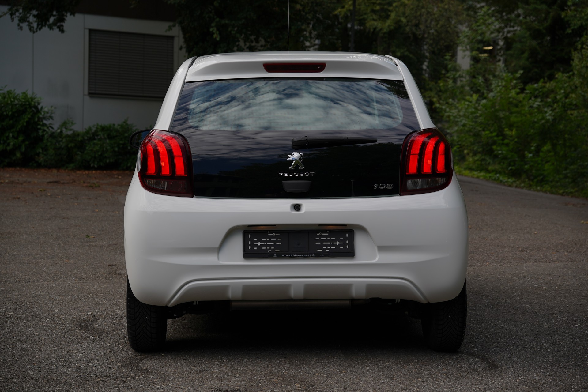 PEUGEOT 108 e-1.0 VTi Stop&Start Active Top-image-3