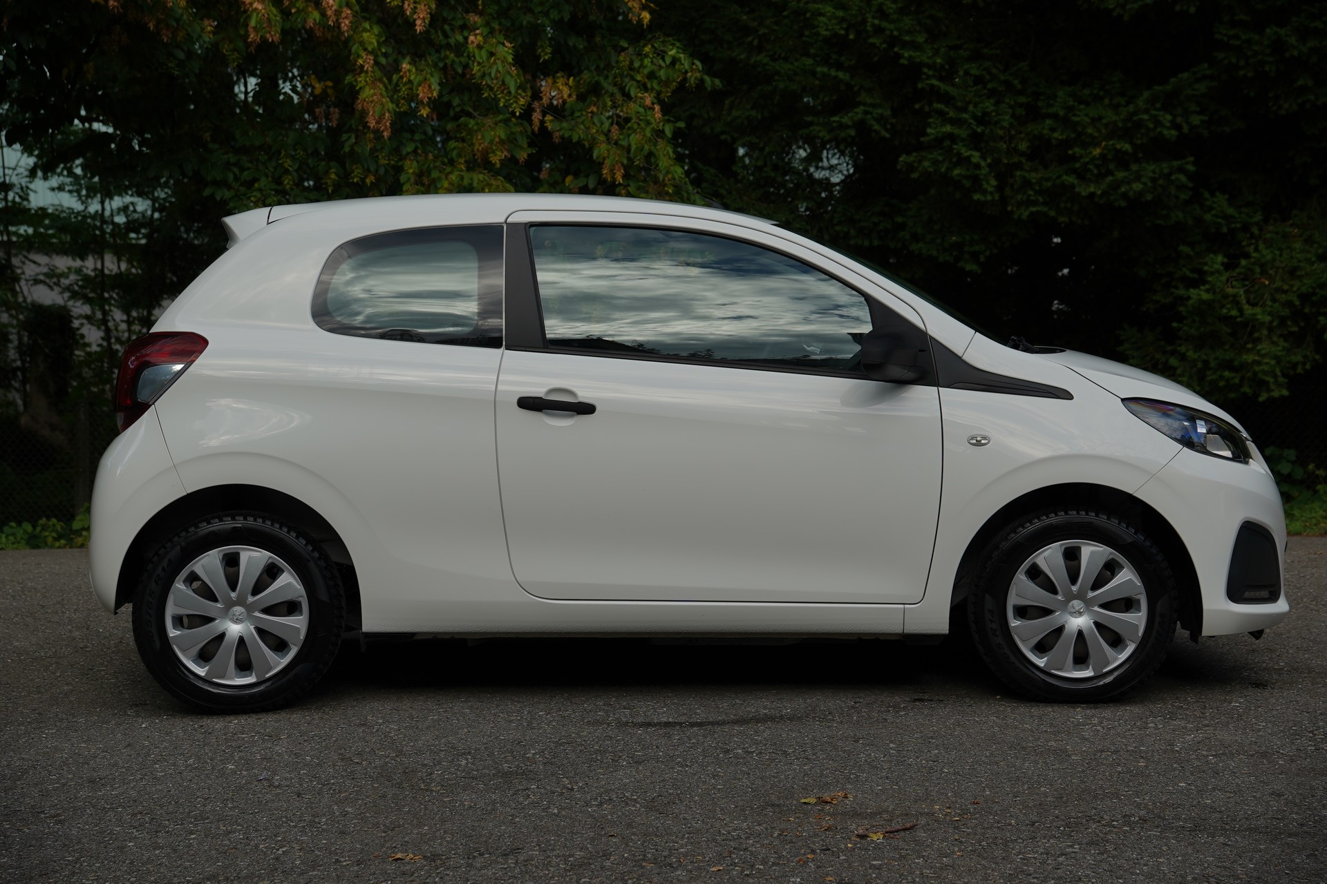 PEUGEOT 108 e-1.0 VTi Stop&Start Active Top-image-1