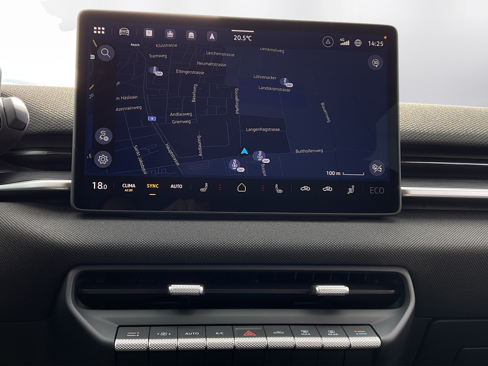 VW ID.Polo 52 kWh Life Edition One-image-8