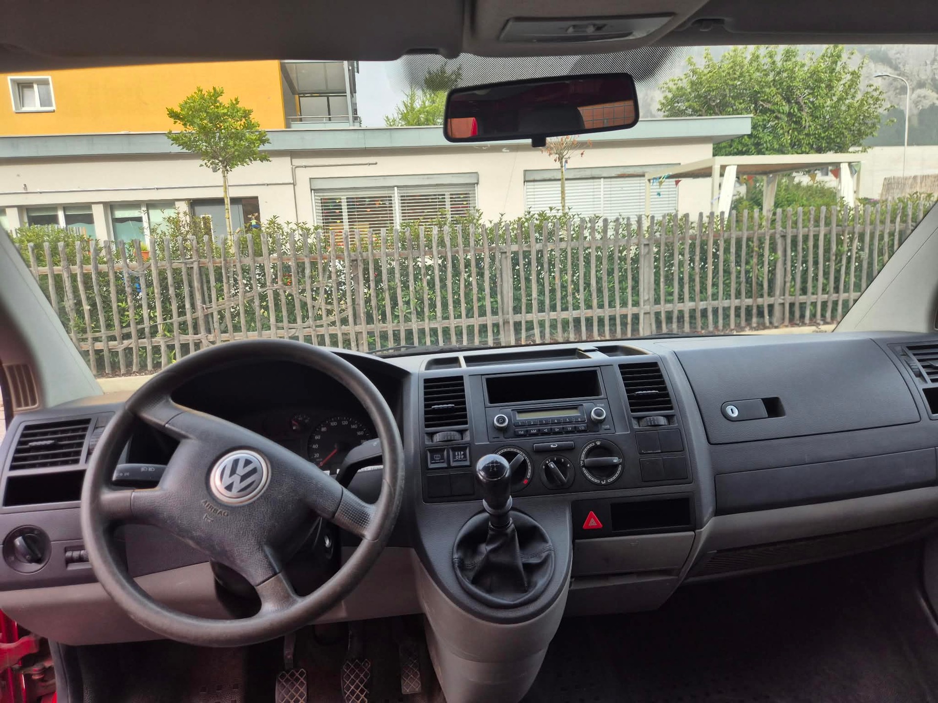 VW T5 1.9 TDI PD-image-5