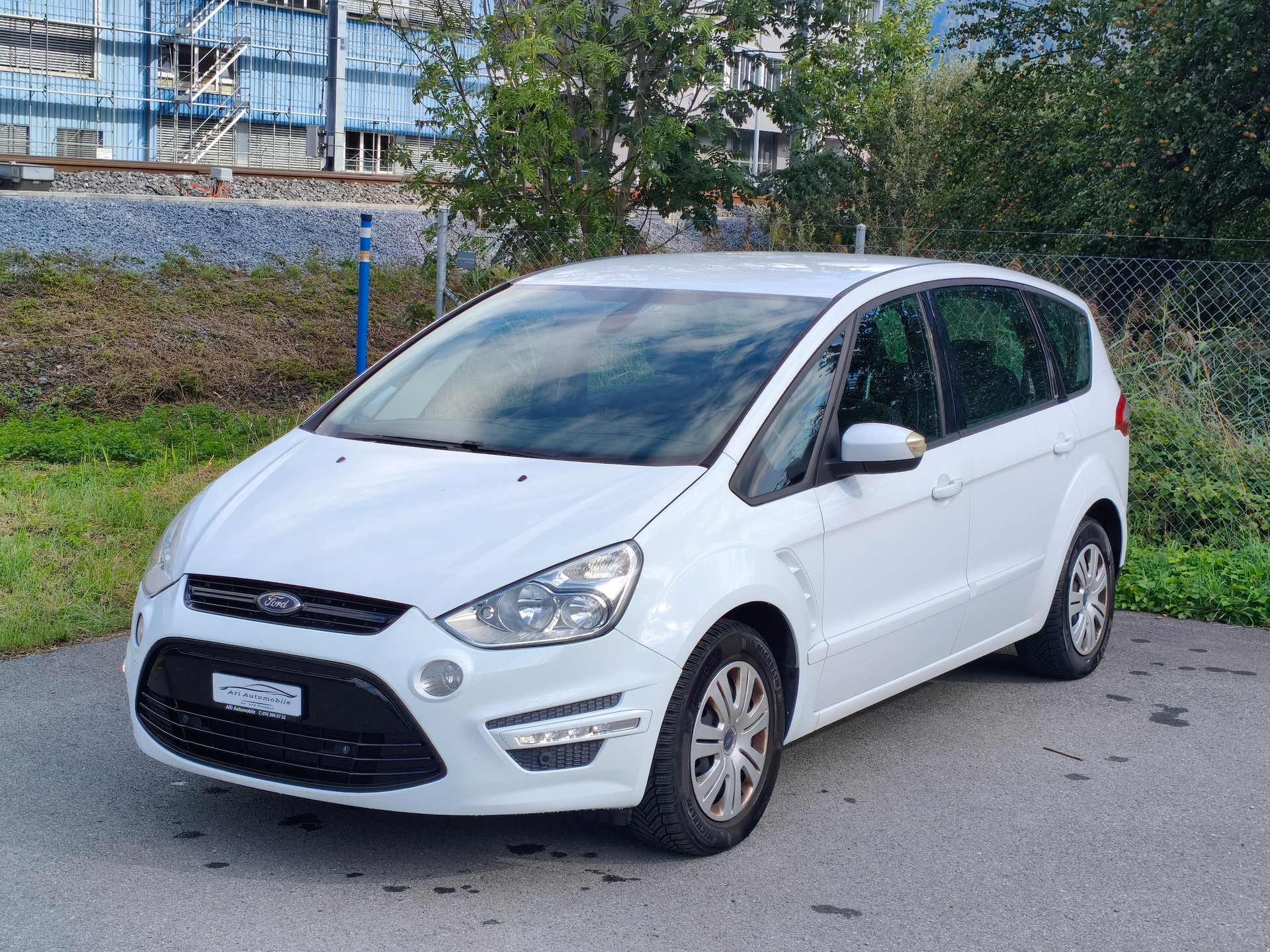 FORD S-Max 2.3i Titanium Automatic-image-10