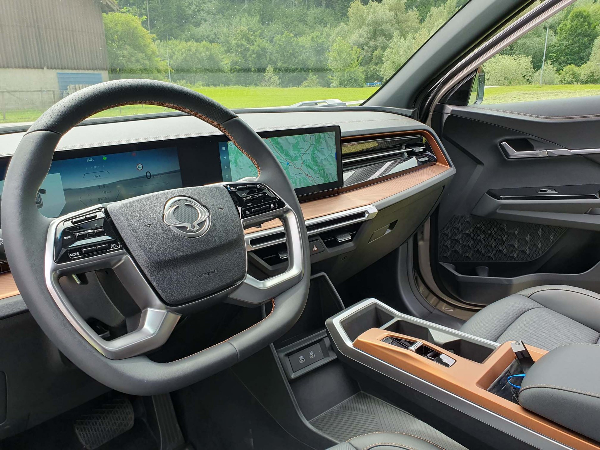 KGM-SsangYong Torres EVX Titanium Luxury-image-13
